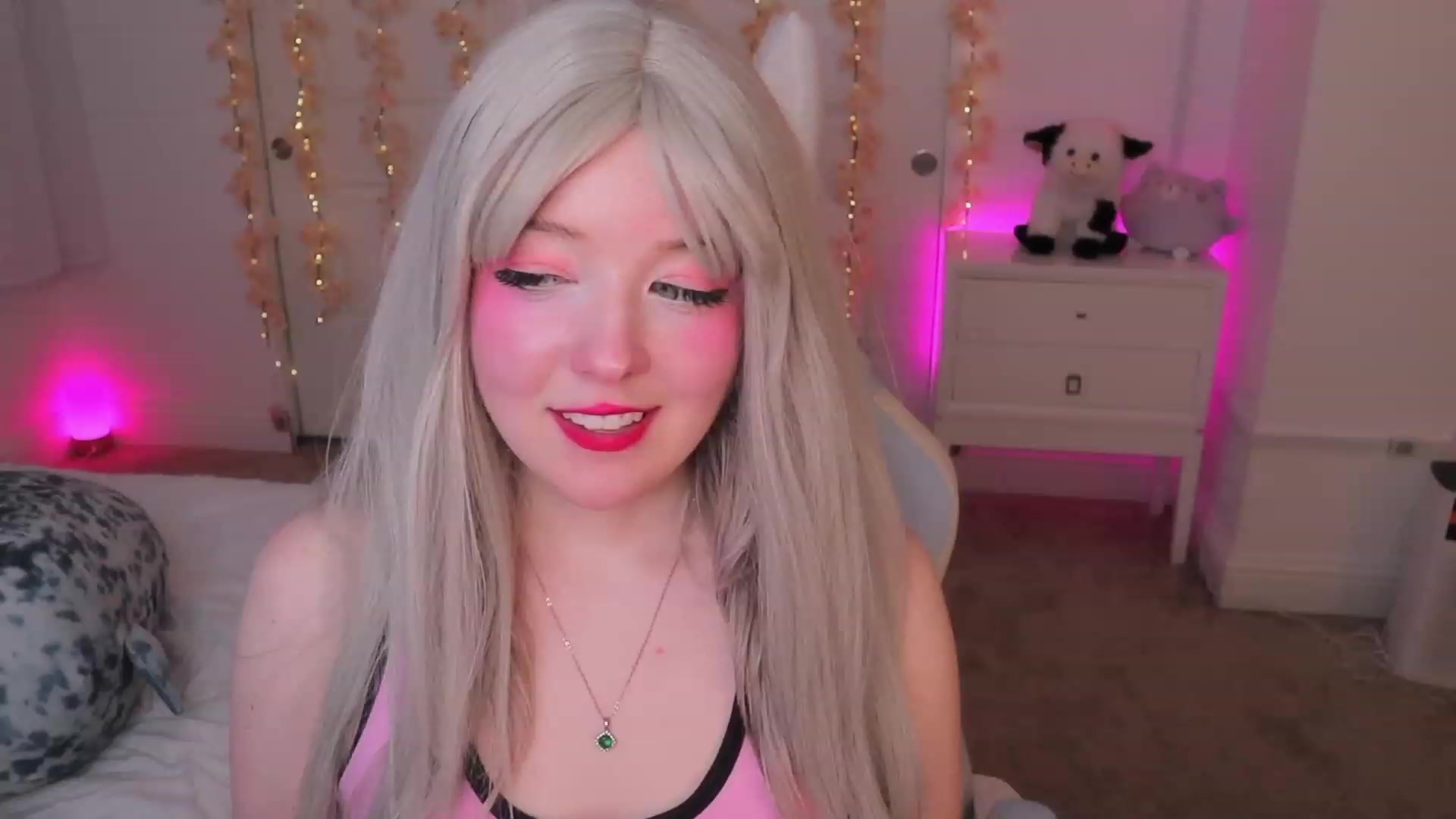 Gallery image thumbnail from SayGoodGirl's myfreecams stream on, 10/02/2023, 05:38 image 11 of 20