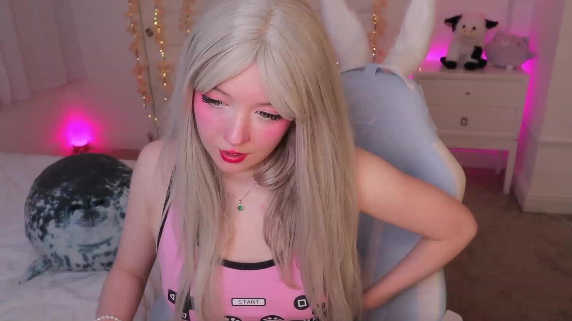 Gallery image thumbnail from SayGoodGirl's myfreecams stream on, 10/02/2023, 05:38 image 5 of 20