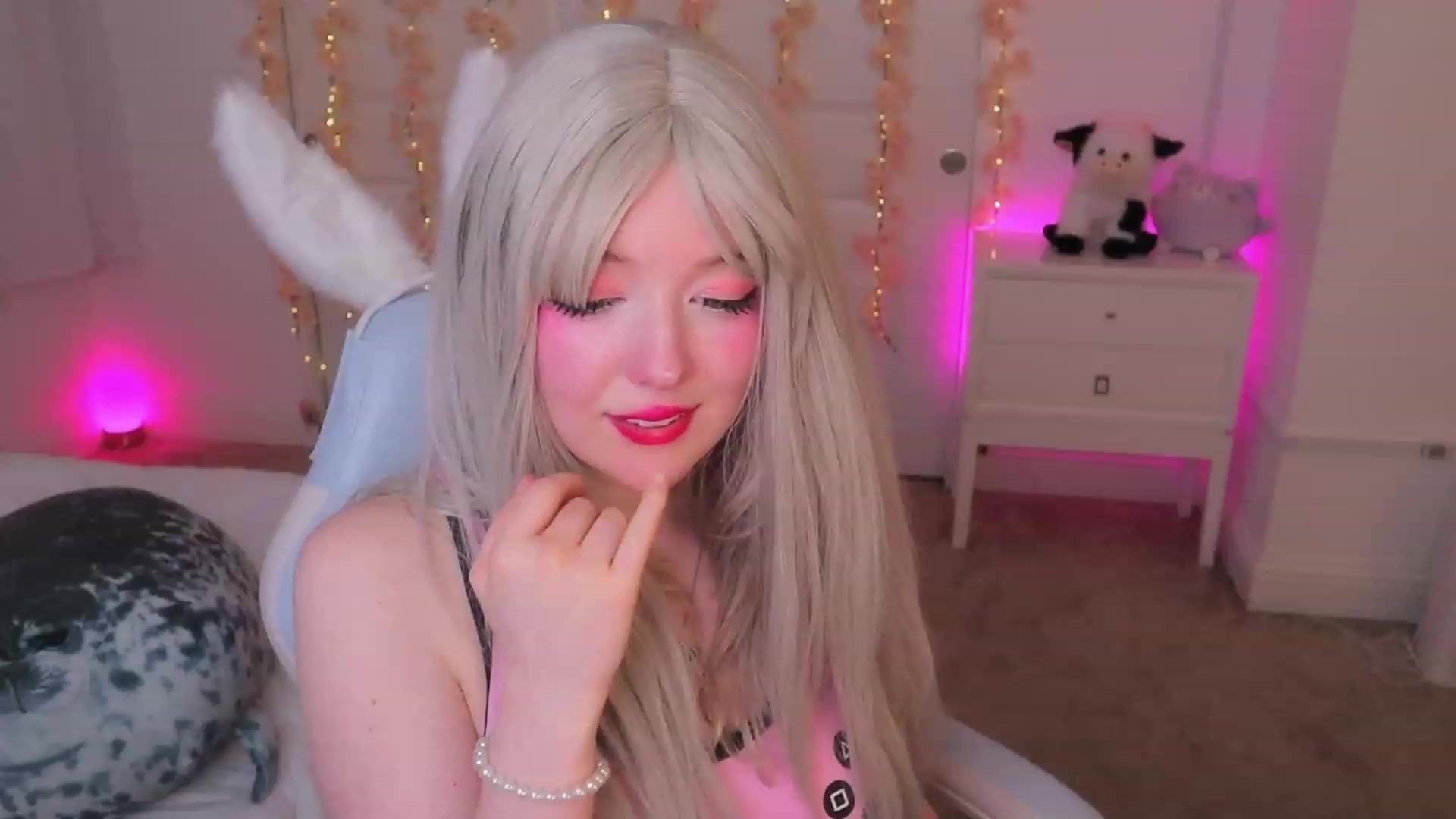 Gallery image thumbnail from SayGoodGirl's myfreecams stream on, 10/02/2023, 05:59 image 17 of 20