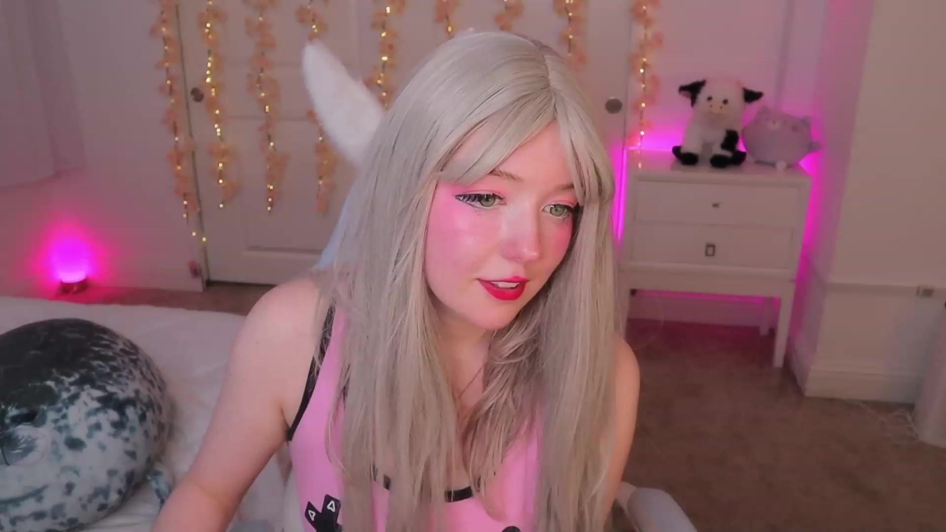 Gallery image thumbnail from SayGoodGirl's myfreecams stream on, 10/02/2023, 05:59 image 2 of 20