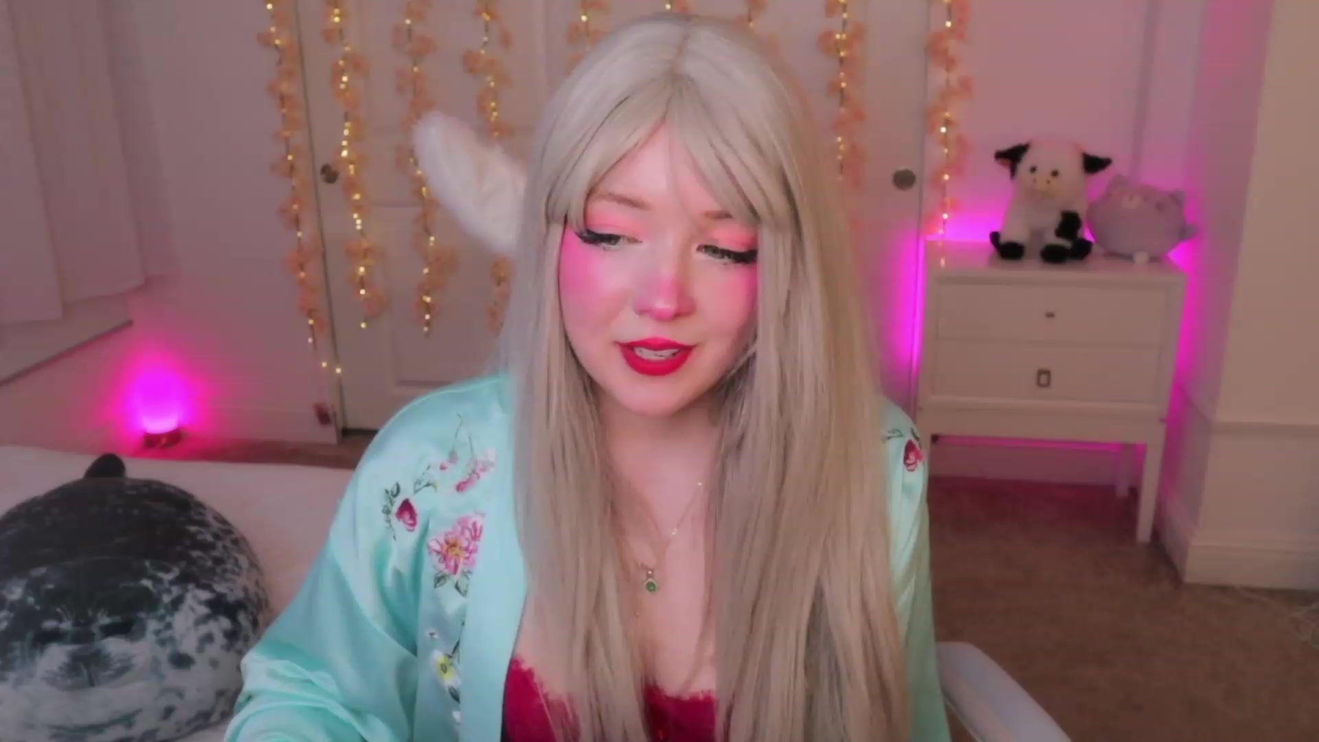 Gallery image thumbnail from SayGoodGirl's myfreecams stream on, 10/04/2023, 02:31 image 9 of 20