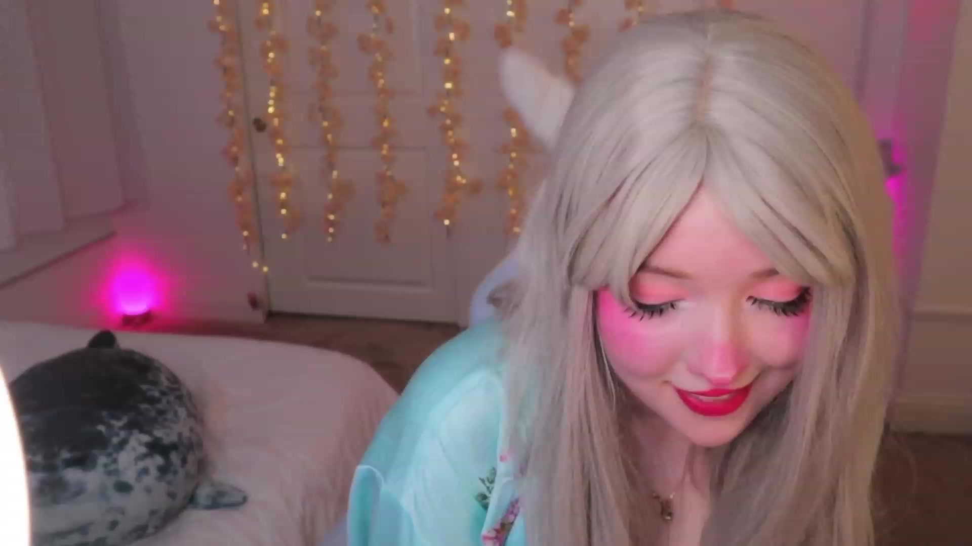 Gallery image thumbnail from SayGoodGirl's myfreecams stream on, 10/04/2023, 02:52 image 13 of 20