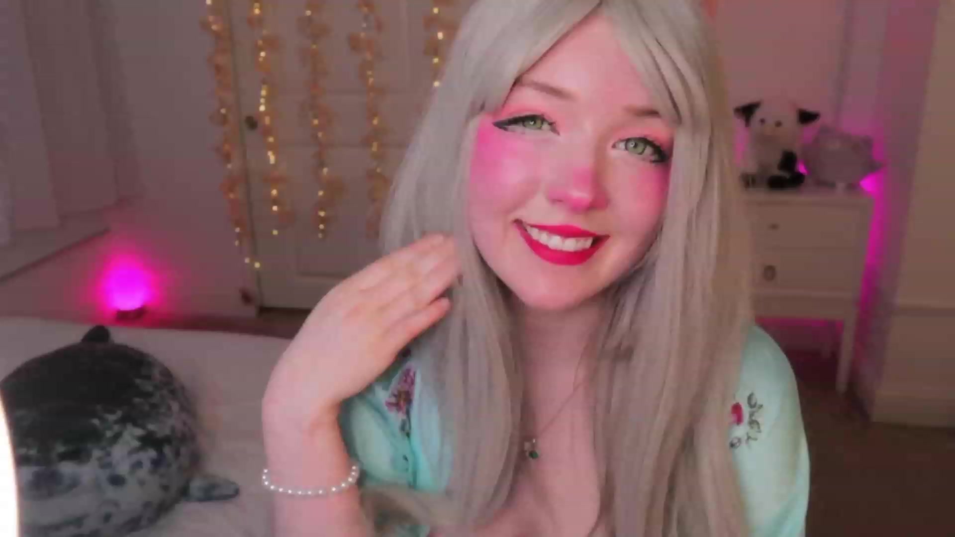Gallery image thumbnail from SayGoodGirl's myfreecams stream on, 10/04/2023, 02:52 image 6 of 20