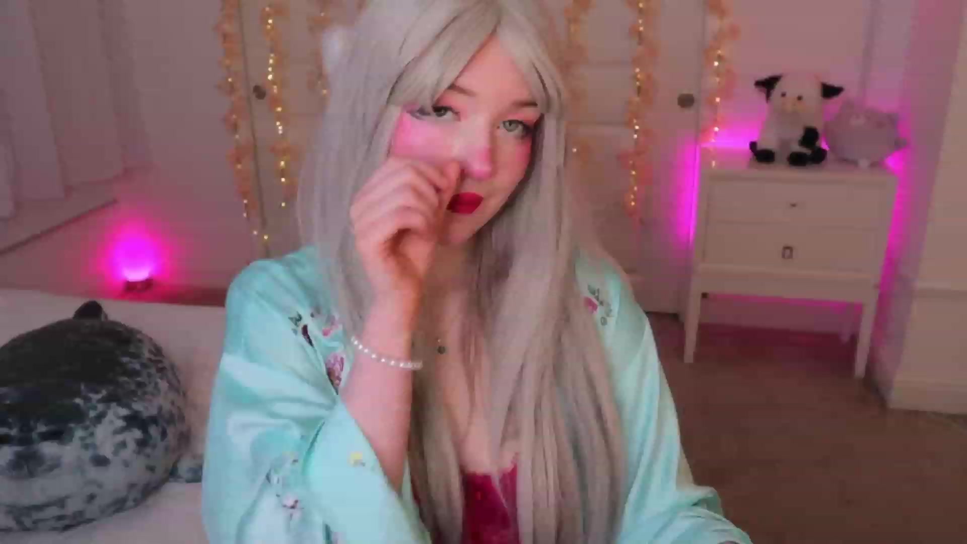 Gallery image thumbnail from SayGoodGirl's myfreecams stream on, 10/04/2023, 05:07 image 10 of 20