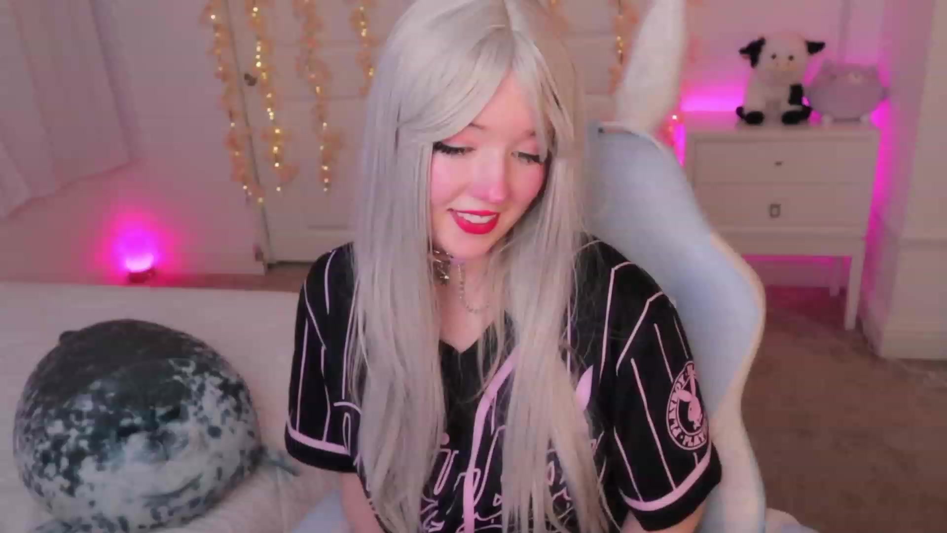 Gallery image thumbnail from SayGoodGirl's myfreecams stream on, 10/12/2023, 03:33 image 9 of 20