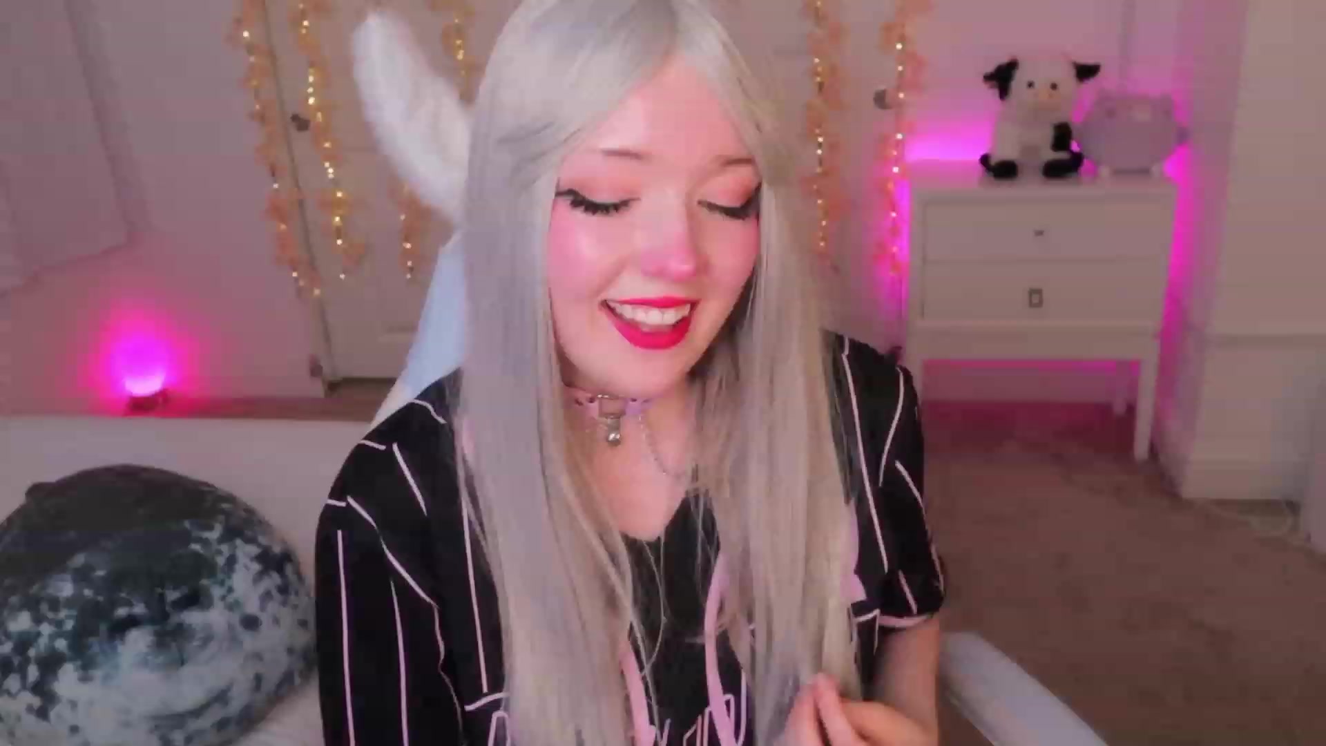 Gallery image thumbnail from SayGoodGirl's myfreecams stream on, 10/12/2023, 03:33 image 7 of 20