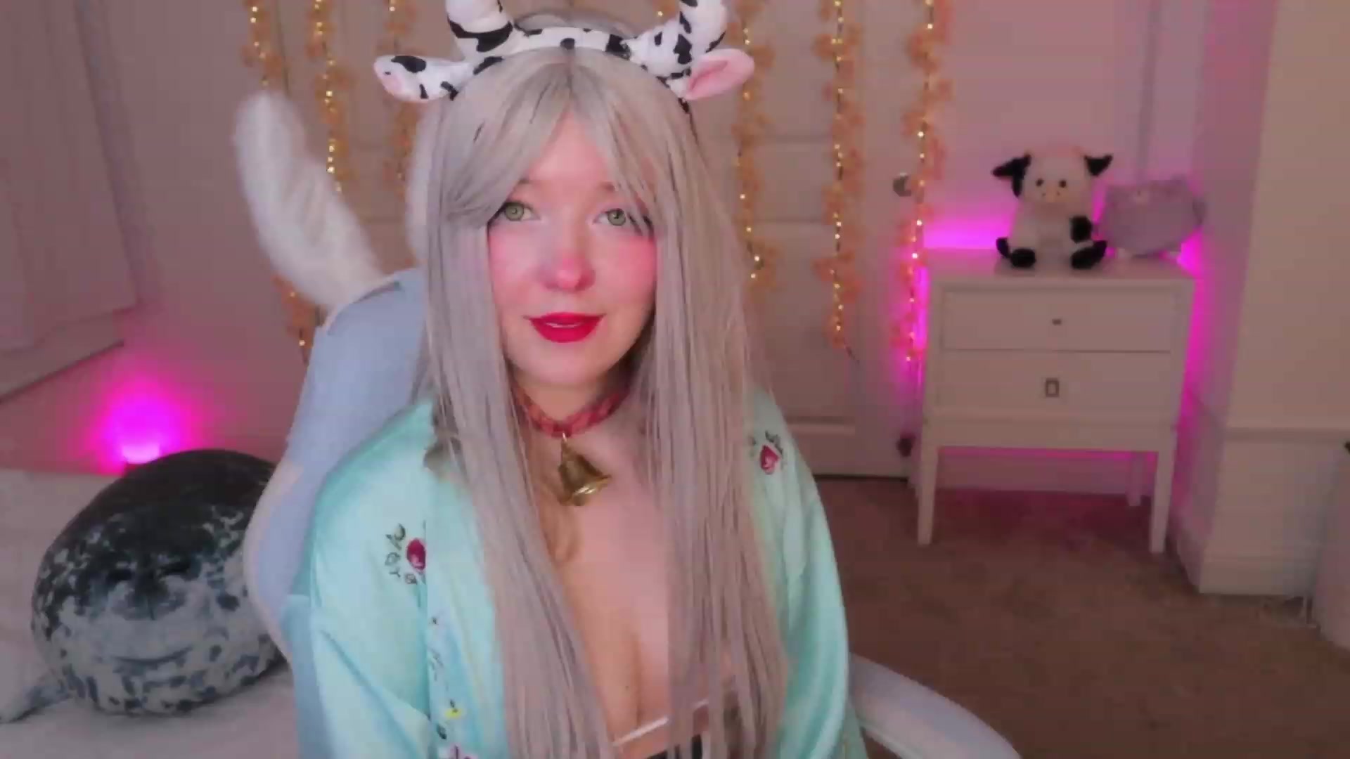 Gallery image thumbnail from SayGoodGirl's myfreecams stream on, 10/22/2023, 02:08 image 13 of 20