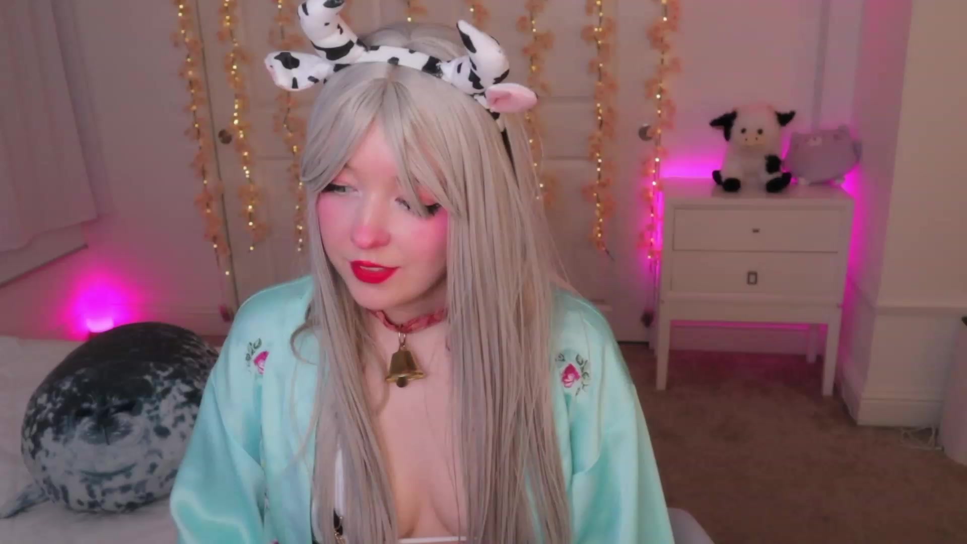Gallery image thumbnail from SayGoodGirl's myfreecams stream on, 10/22/2023, 02:08 image 10 of 20