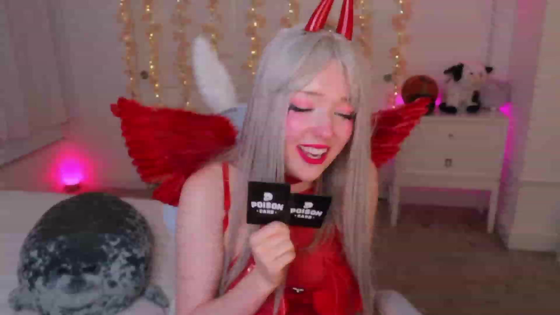 Gallery image thumbnail from SayGoodGirl's myfreecams stream on, 11/01/2023, 02:03 image 16 of 20