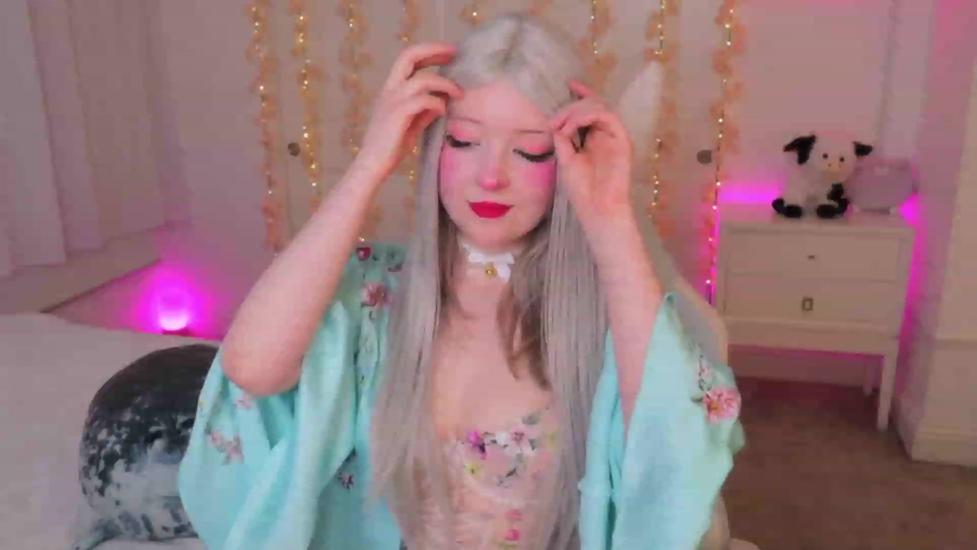 Gallery image thumbnail from SayGoodGirl's myfreecams stream on, 11/11/2023, 05:05 image 13 of 20