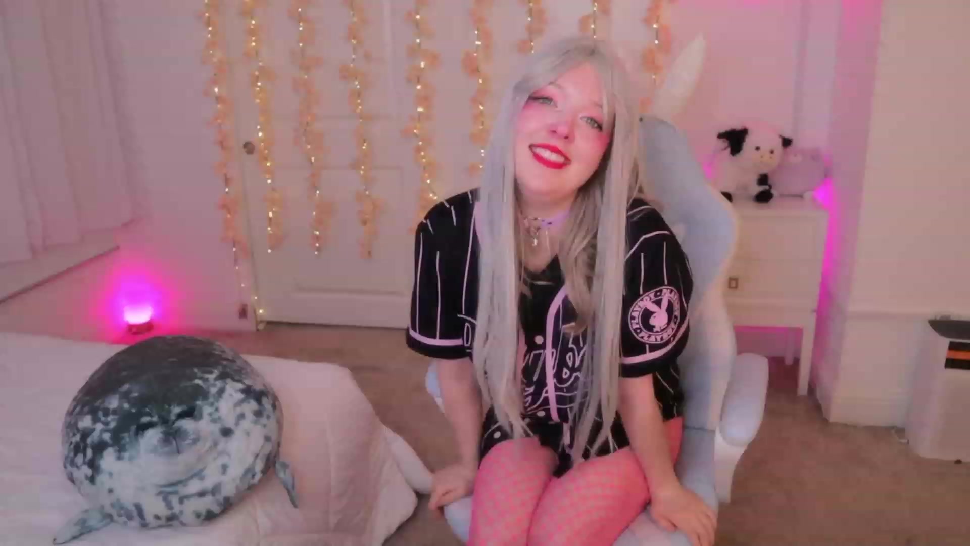 Gallery image thumbnail from SayGoodGirl's myfreecams stream on, 11/14/2023, 04:38 image 13 of 20