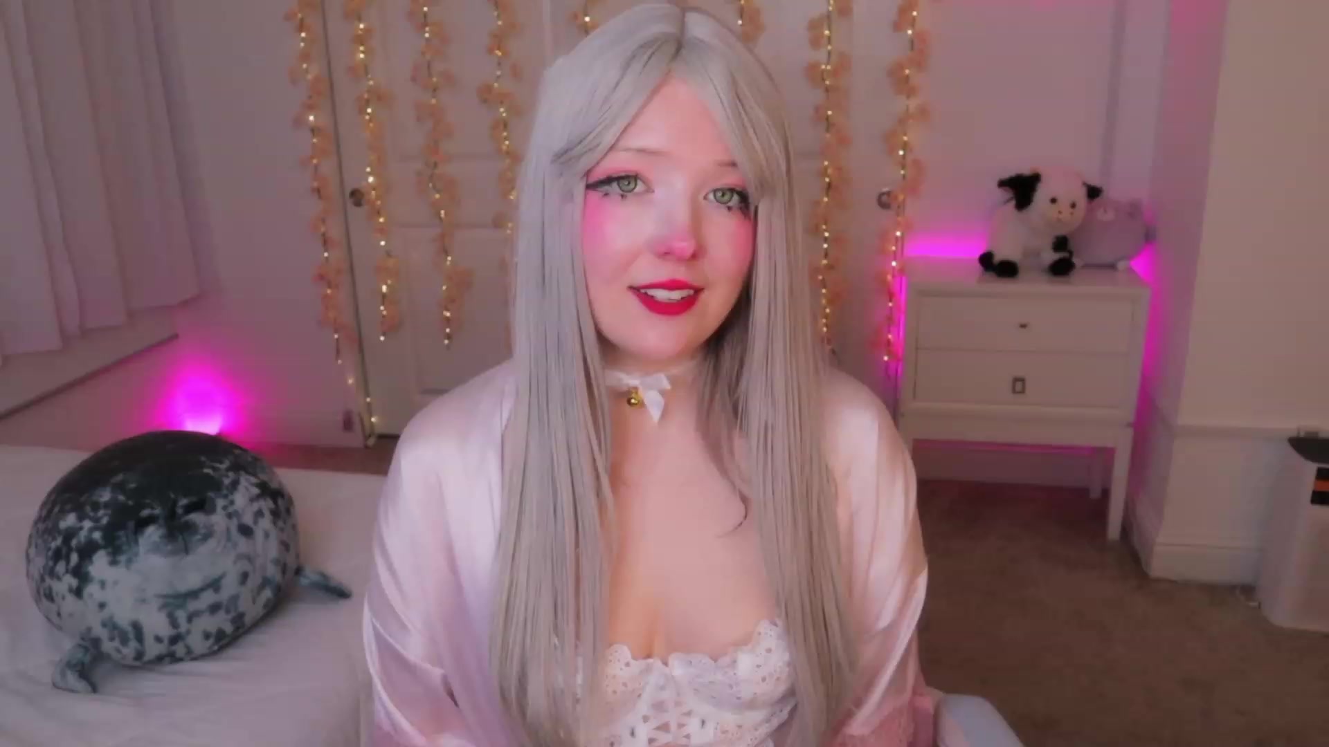 Gallery image thumbnail from SayGoodGirl's myfreecams stream on, 11/15/2023, 04:32 image 17 of 20