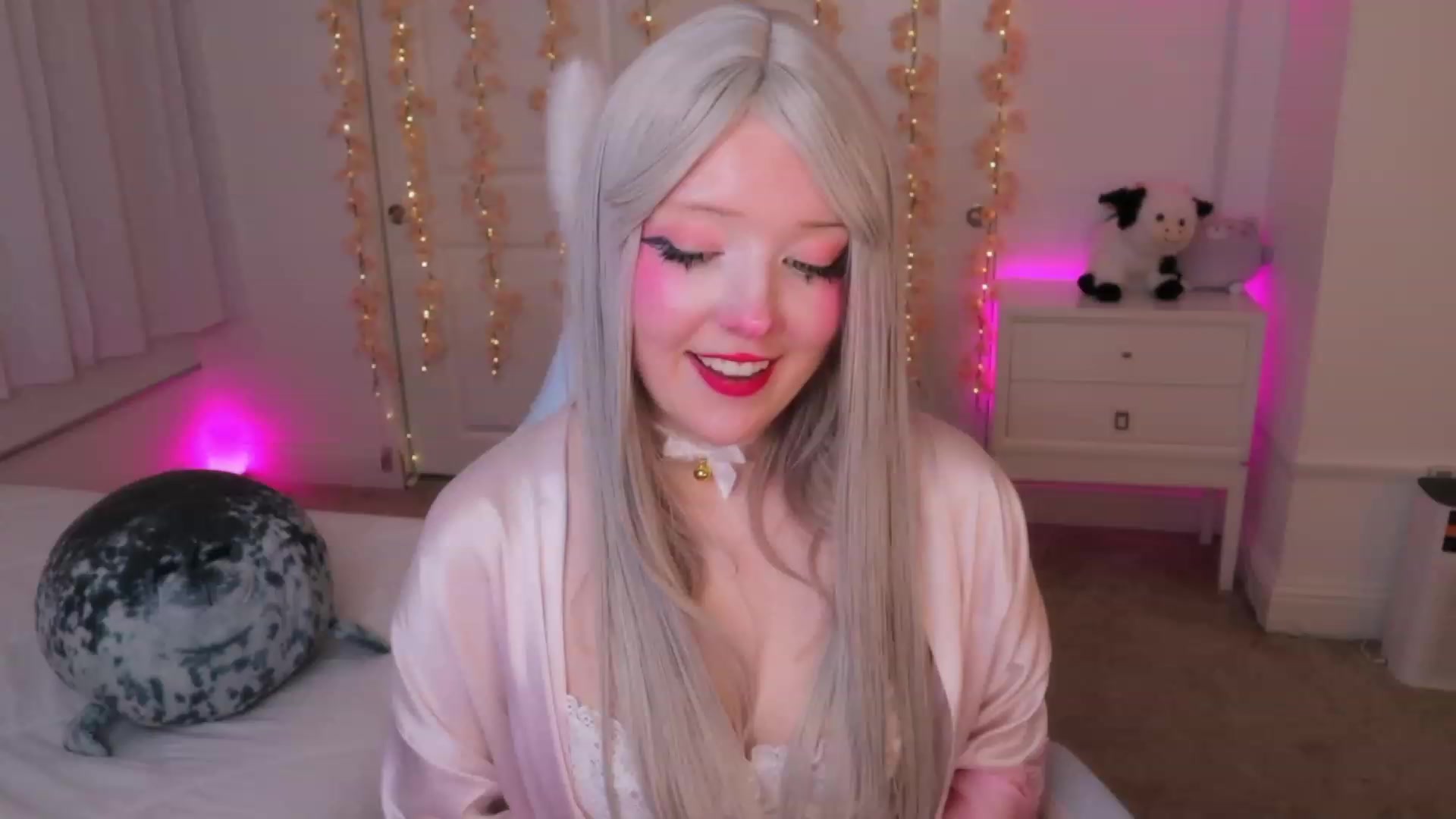Gallery image thumbnail from SayGoodGirl's myfreecams stream on, 11/15/2023, 04:32 image 19 of 20