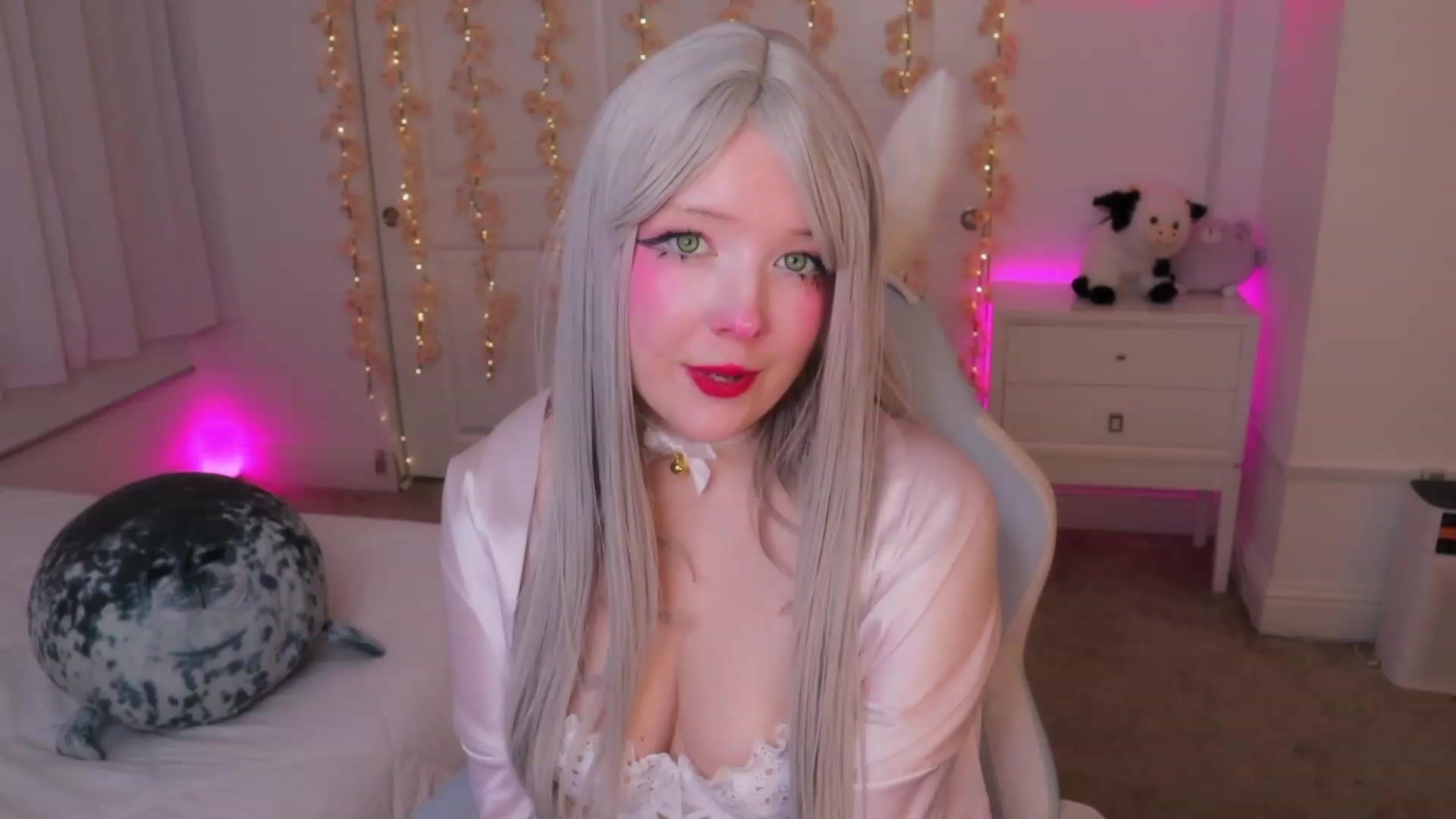 Gallery image thumbnail from SayGoodGirl's myfreecams stream on, 11/15/2023, 04:32 image 9 of 20