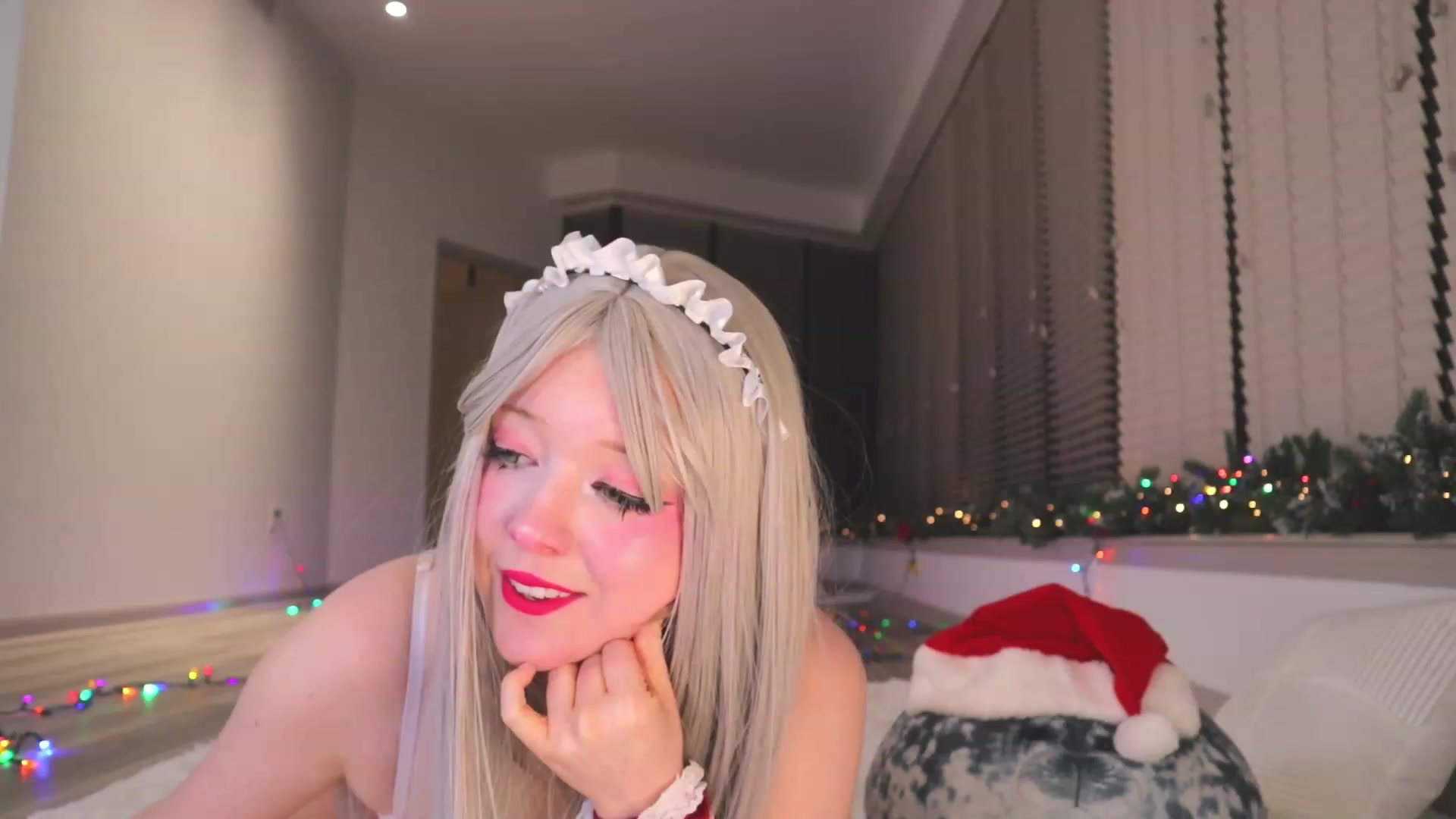 Gallery image thumbnail from SayGoodGirl's myfreecams stream on, 12/06/2023, 04:32 image 7 of 20