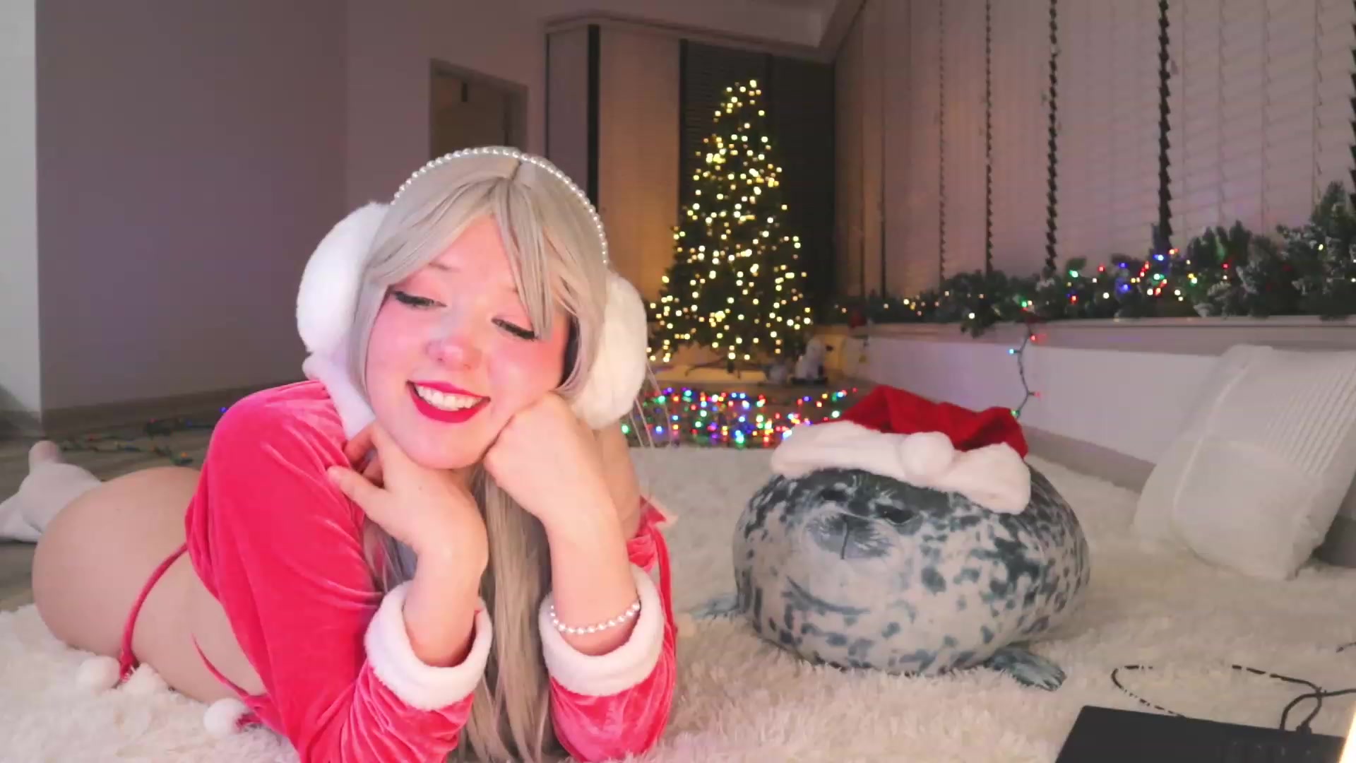 Gallery image thumbnail from SayGoodGirl's myfreecams stream on, 12/08/2023, 04:19 image 11 of 20