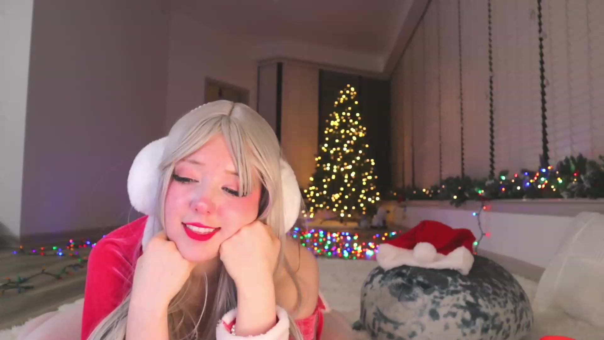 Gallery image thumbnail from SayGoodGirl's myfreecams stream on, 12/08/2023, 04:19 image 3 of 20