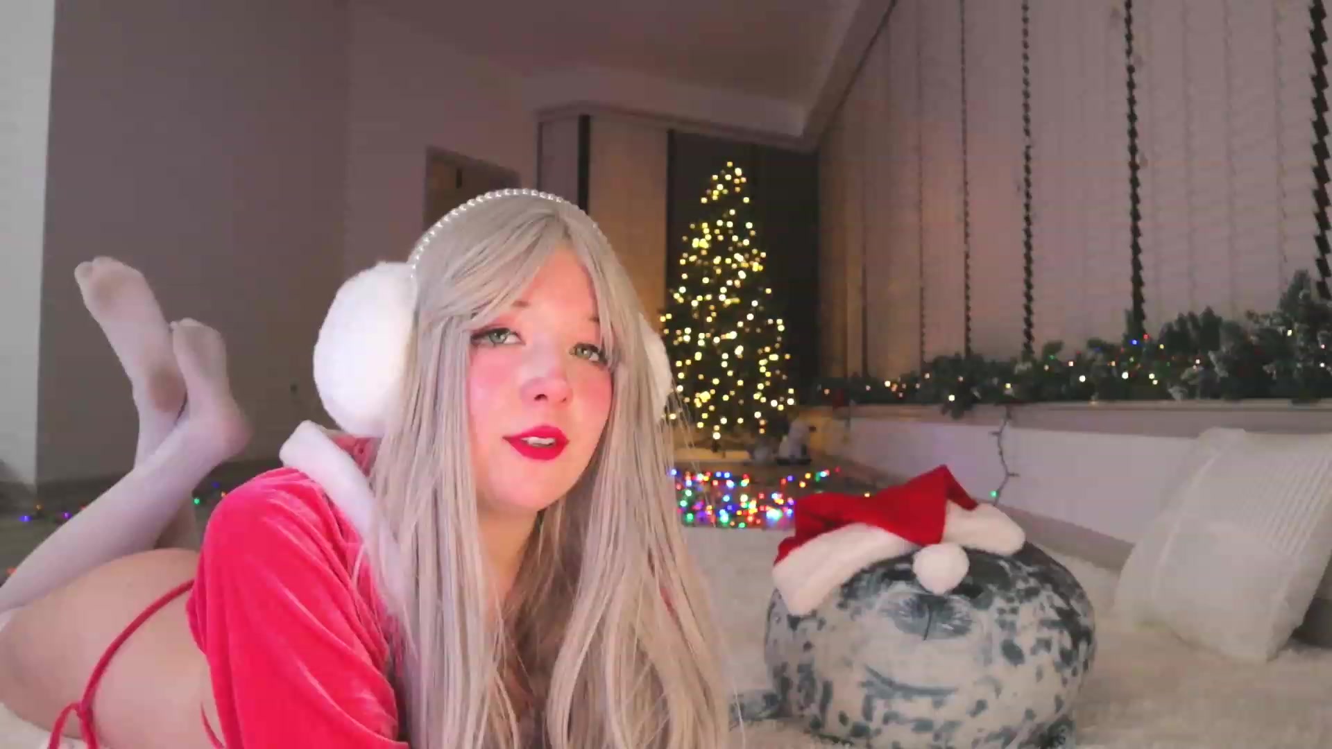 Gallery image thumbnail from SayGoodGirl's myfreecams stream on, 12/08/2023, 04:19 image 17 of 20
