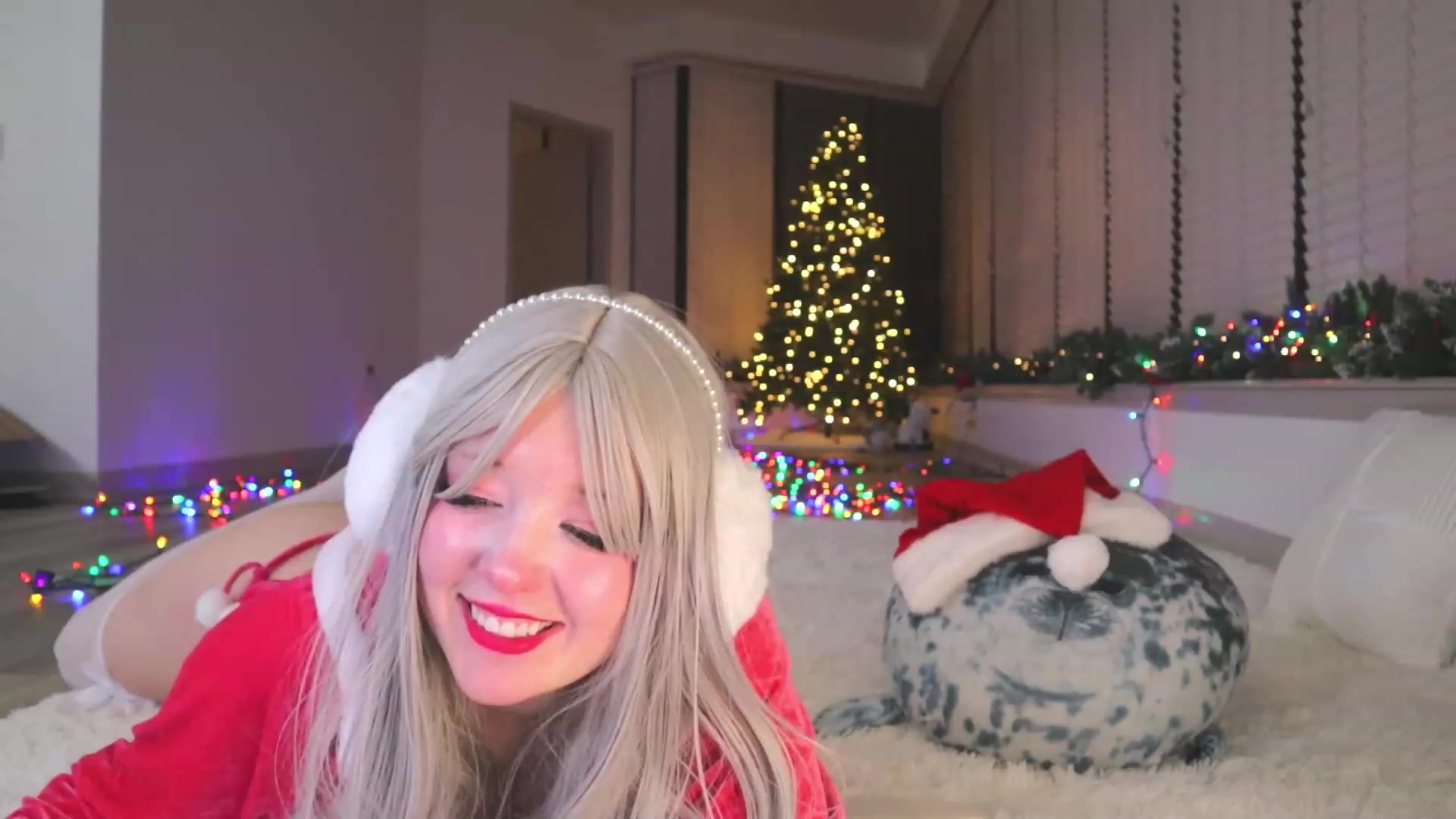 Gallery image thumbnail from SayGoodGirl's myfreecams stream on, 12/08/2023, 05:01 image 2 of 20