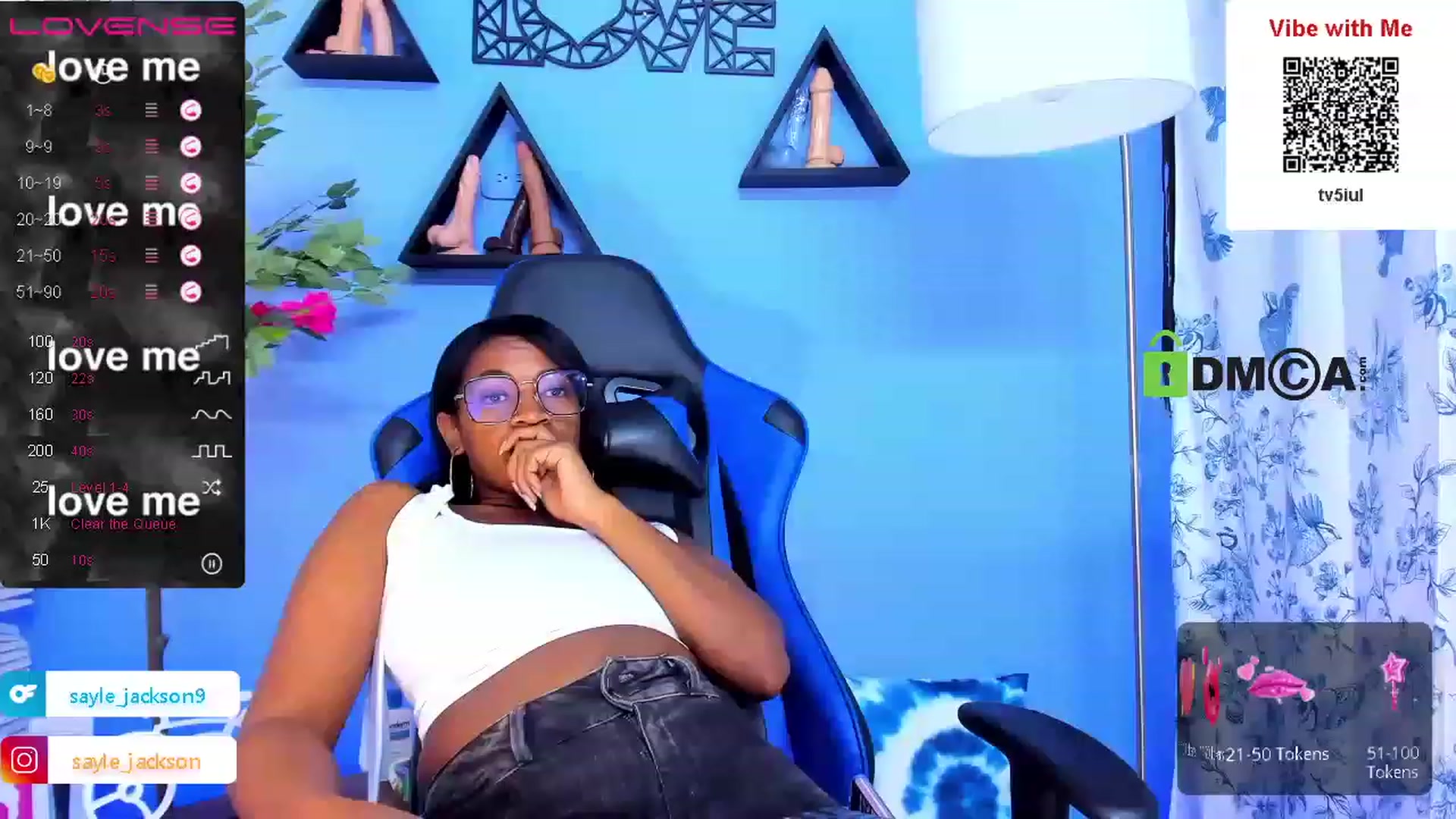 Gallery image thumbnail from Sayle_Jackson's myfreecams stream on, 03/31/2023, 17:36 image 19 of 20