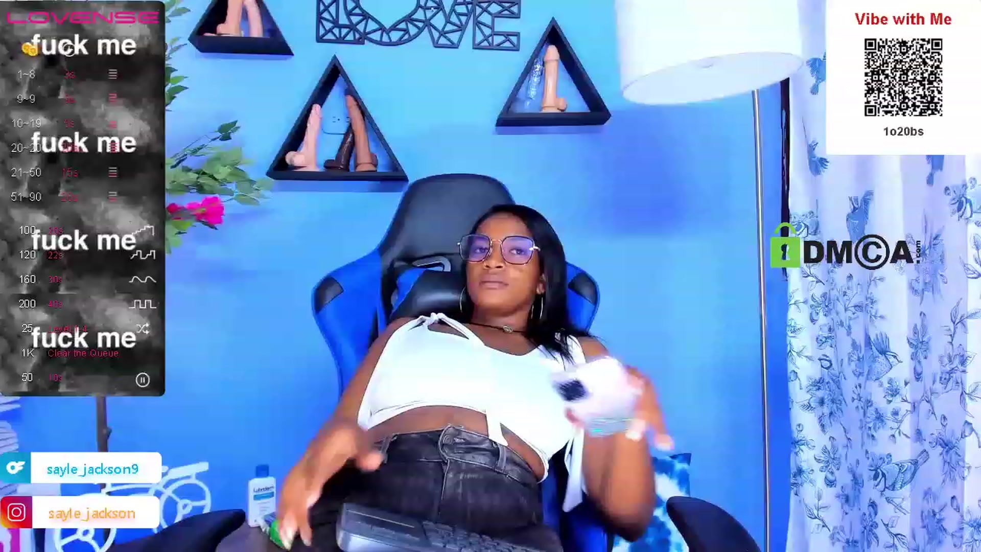 Gallery image thumbnail from Sayle_Jackson's myfreecams stream on, 03/31/2023, 17:36 image 3 of 20