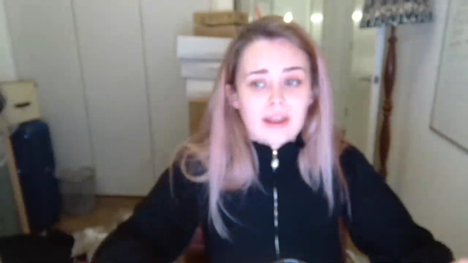 Gallery image thumbnail from SaylemUK's myfreecams stream on, 12/07/2022, 24:03 image 15 of 20