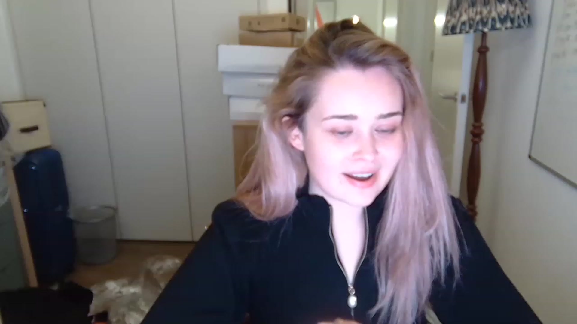 Gallery image thumbnail from SaylemUK's myfreecams stream on, 12/07/2022, 24:03 image 13 of 20