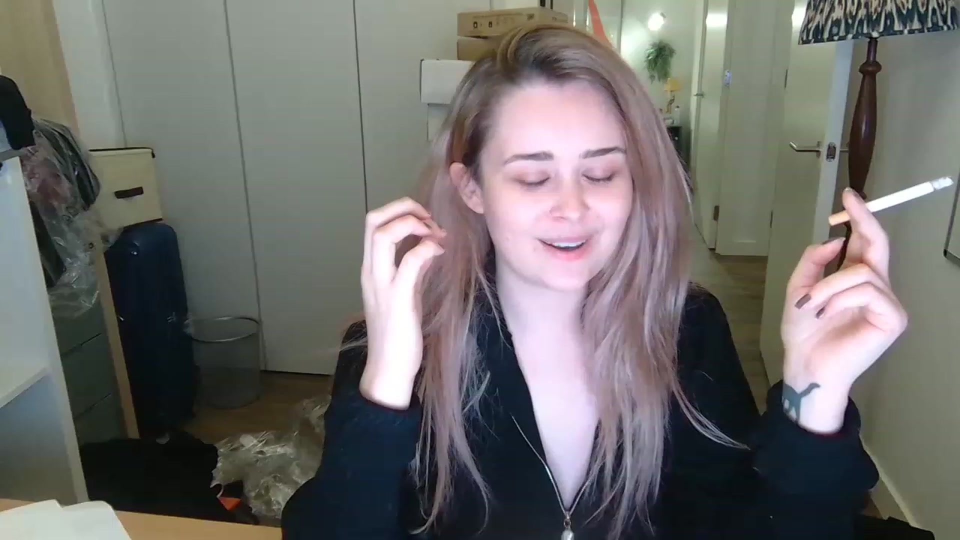 Gallery image thumbnail from SaylemUK's myfreecams stream on, 12/07/2022, 01:30 image 8 of 20