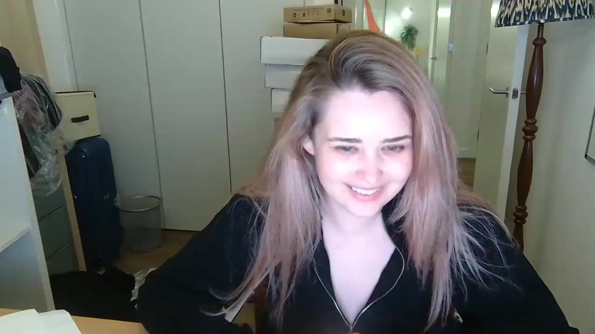 Gallery image thumbnail from SaylemUK's myfreecams stream on, 12/07/2022, 01:30 image 7 of 20