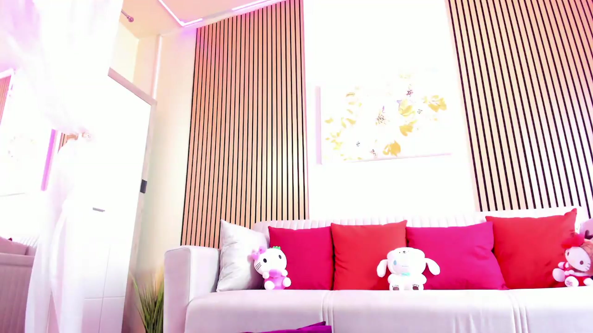 Gallery image thumbnail from SayuriXoXo's myfreecams stream on, 05/25/2026, 11:14 image 17 of 20