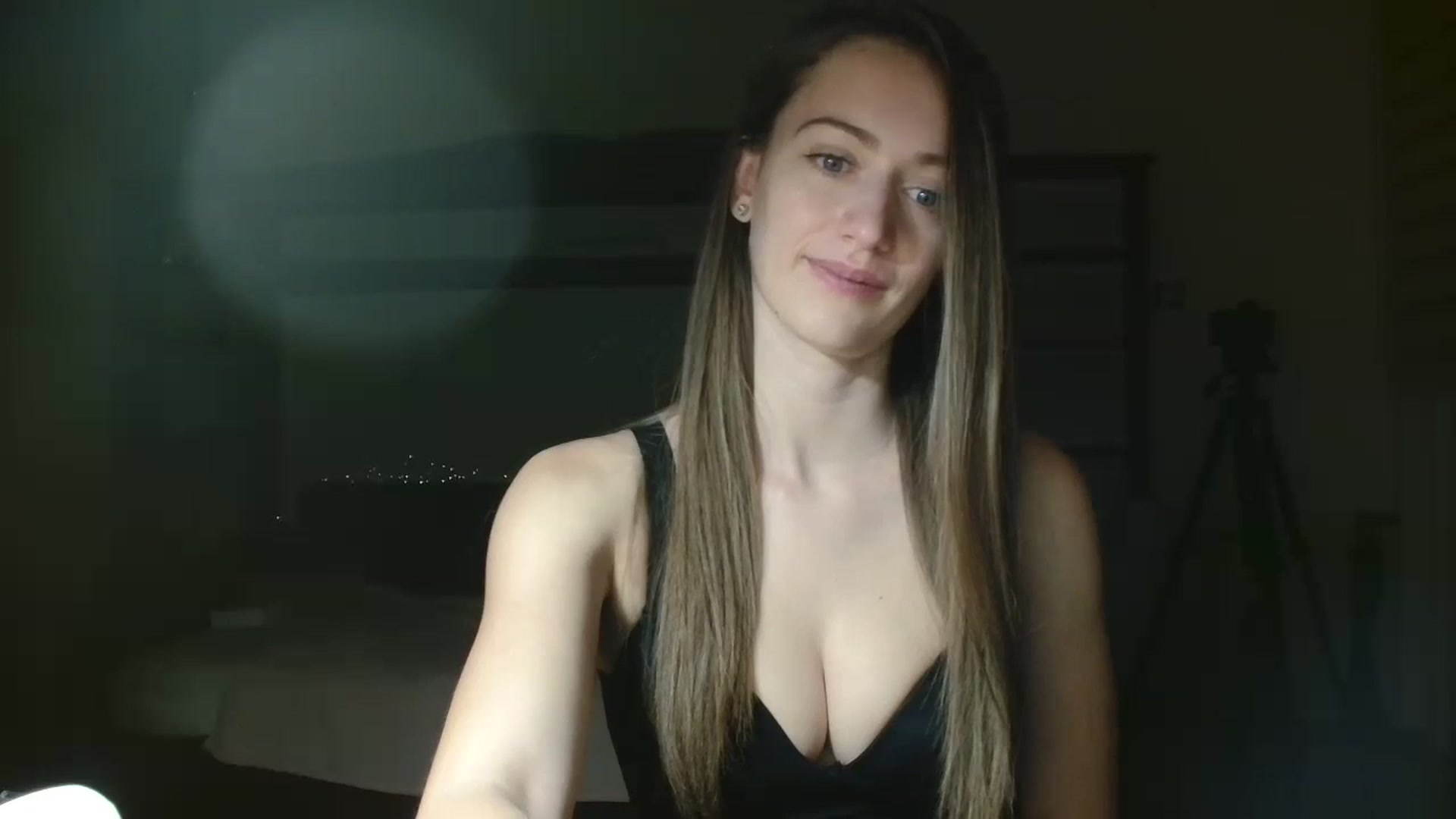 Gallery image thumbnail from Sberrygirl18's myfreecams stream on, 02/25/2024, 17:36 image 10 of 20