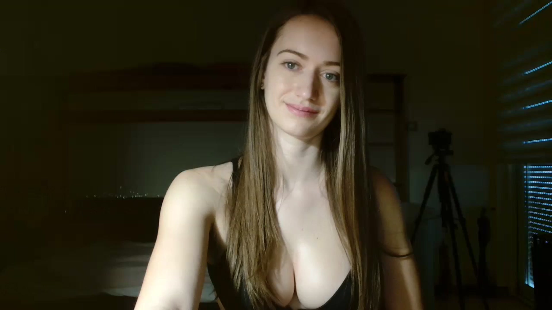 Gallery image thumbnail from Sberrygirl18's myfreecams stream on, 02/26/2024, 08:04 image 1 of 20