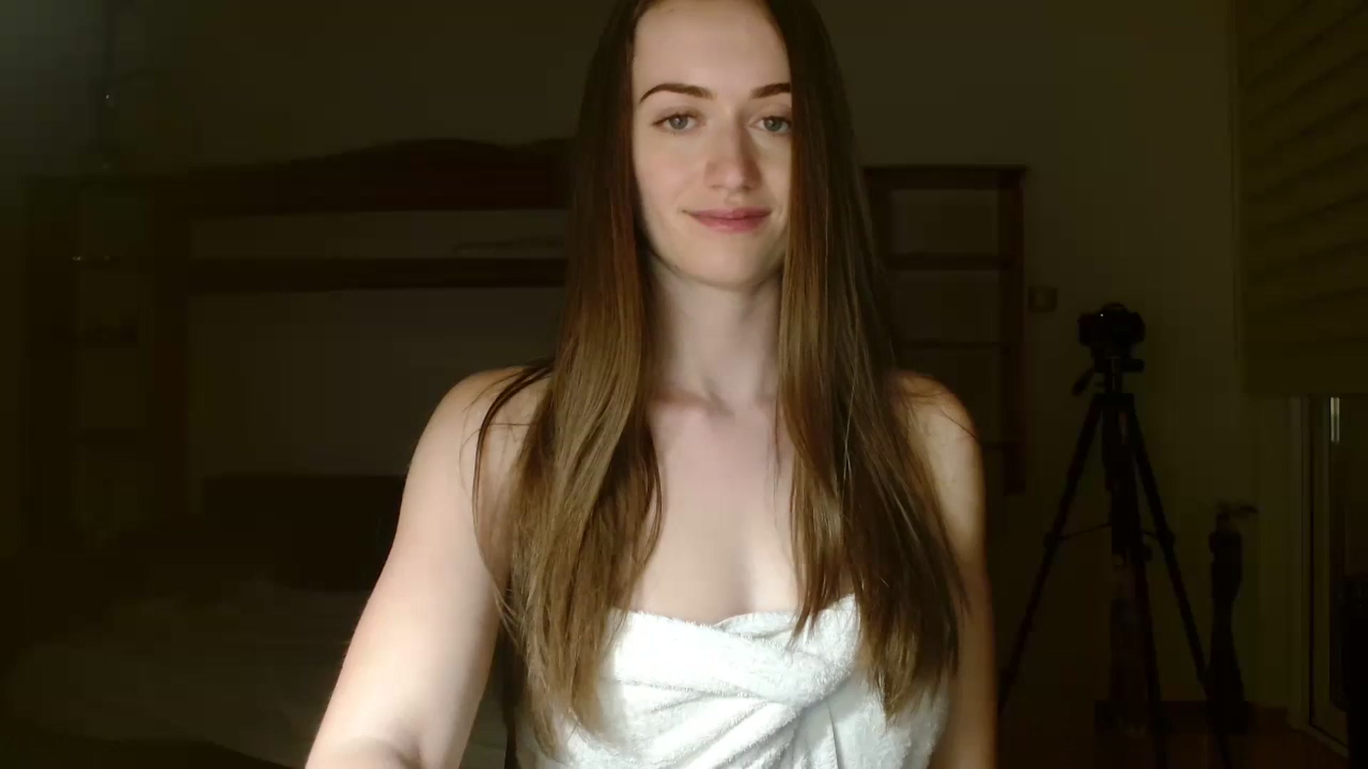 Gallery image thumbnail from Sberrygirl18's myfreecams stream on, 03/05/2024, 20:54 image 6 of 20
