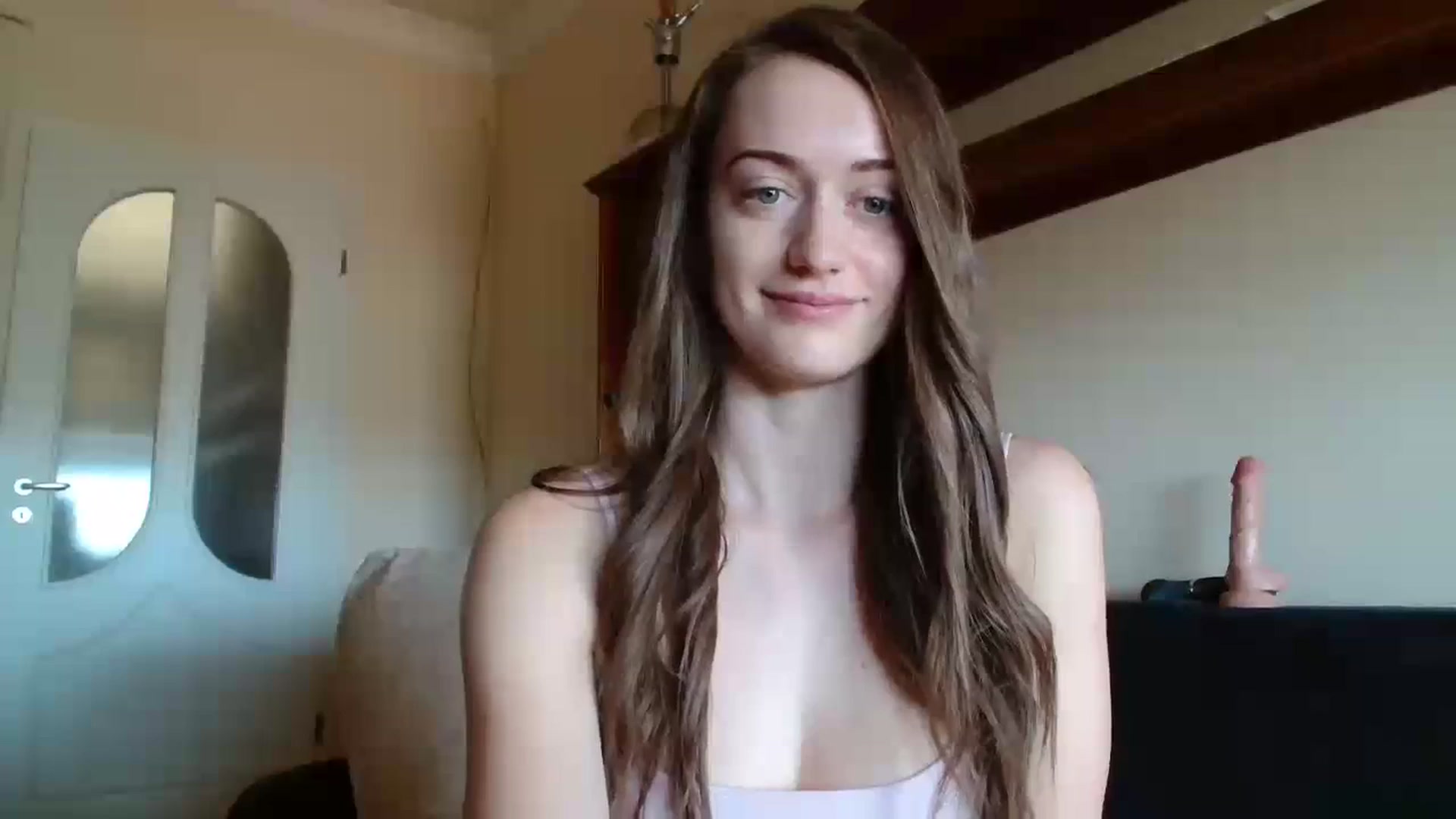 Gallery image thumbnail from Sberrygirl18's myfreecams stream on, 03/27/2024, 12:31 image 9 of 20