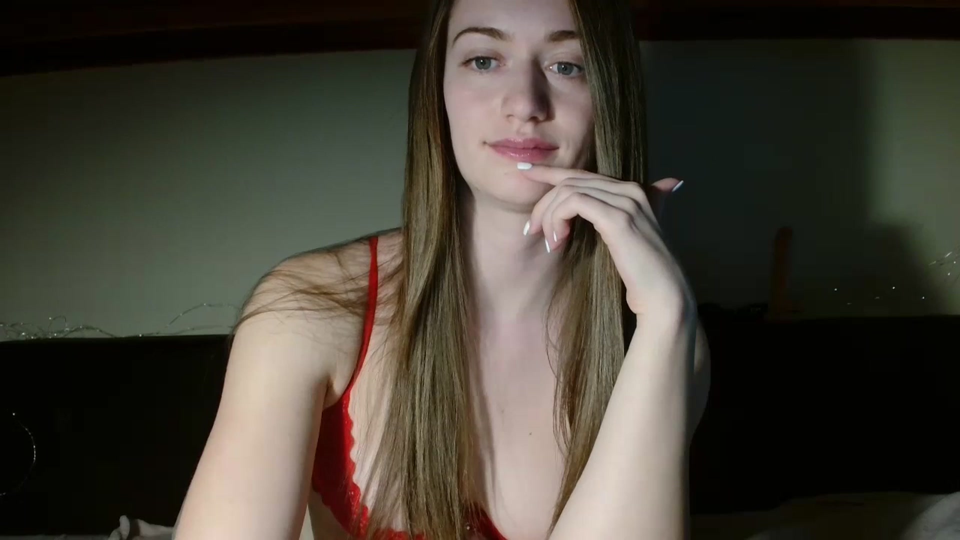 Gallery image thumbnail from Sberrygirl18's myfreecams stream on, 04/04/2024, 16:50 image 12 of 20