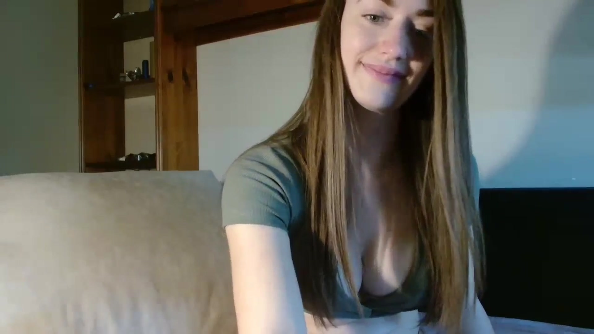 Gallery image thumbnail from Sberrygirl18's myfreecams stream on, 04/28/2024, 14:23 image 2 of 20