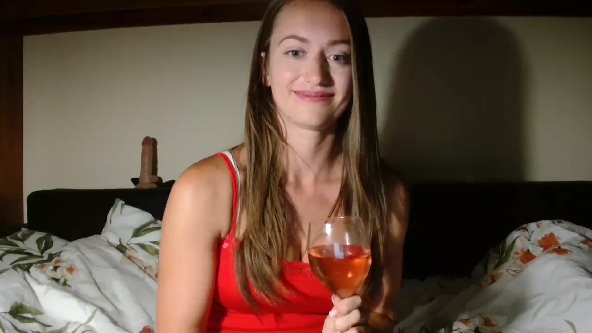 Gallery image thumbnail from Sberrygirl18's myfreecams stream on, 07/07/2024, 03:27 image 10 of 20