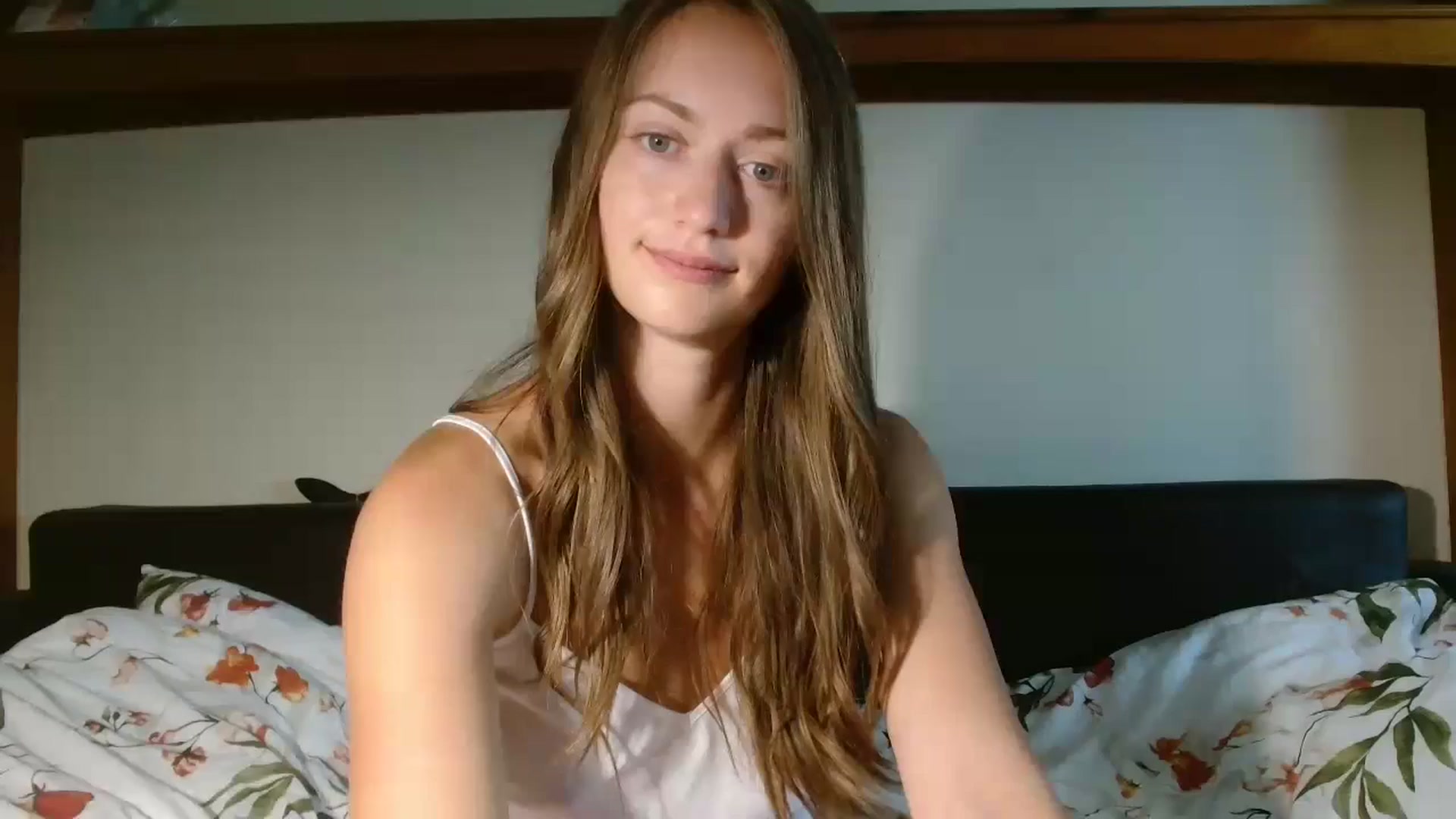 Gallery image thumbnail from Sberrygirl18's myfreecams stream on, 07/19/2024, 12:06 image 15 of 20