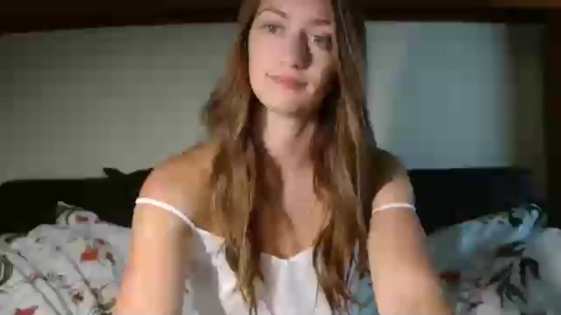 Gallery image thumbnail from Sberrygirl18's myfreecams stream on, 07/19/2024, 12:55 image 2 of 20