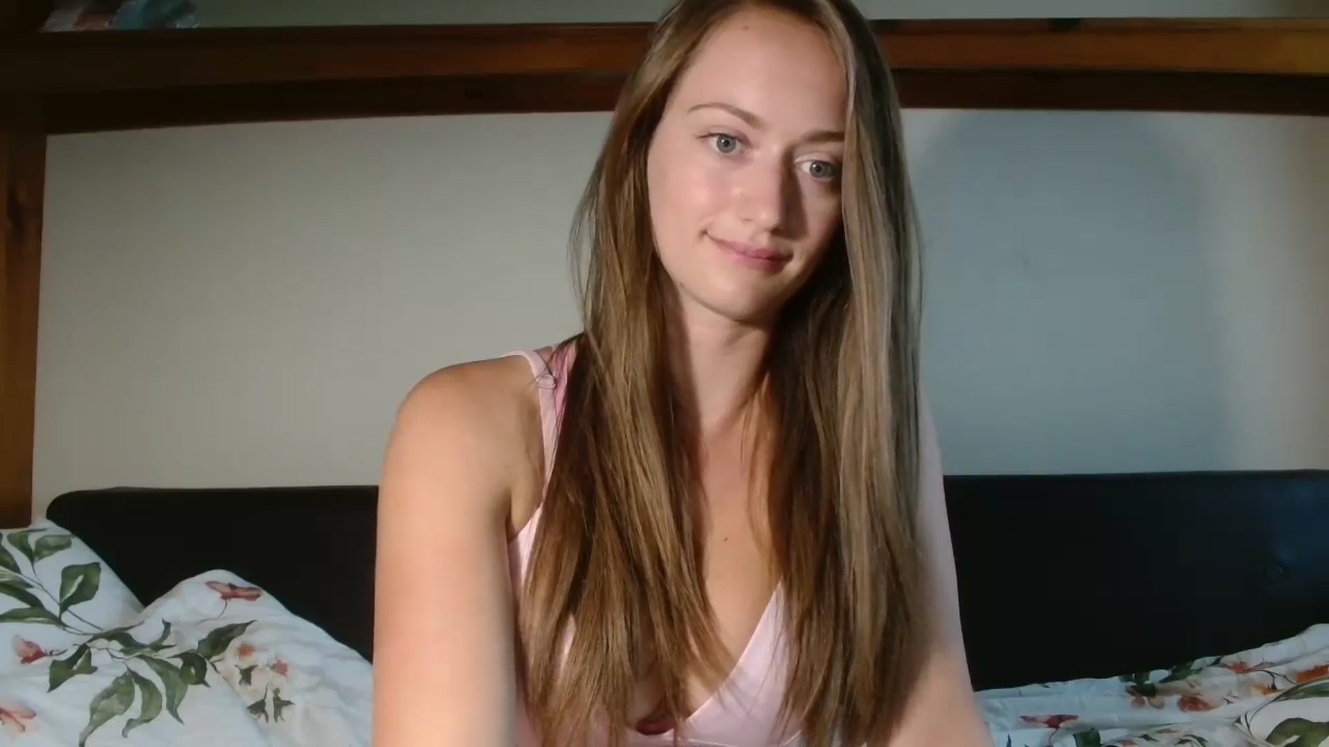 Gallery image thumbnail from Sberrygirl18's myfreecams stream on, 07/26/2024, 15:26 image 20 of 20