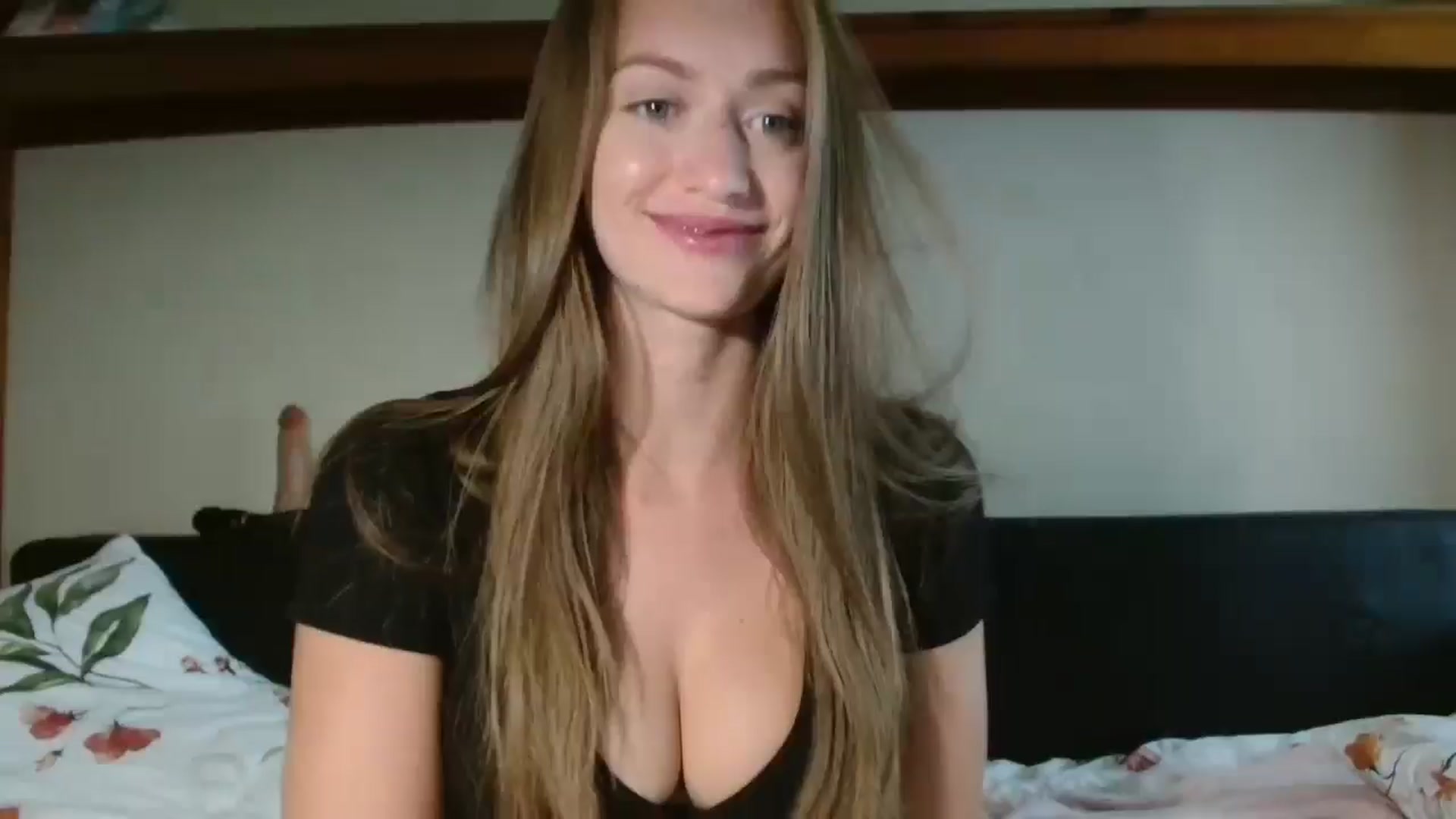 Gallery image thumbnail from Sberrygirl18's myfreecams stream on, 08/08/2024, 14:38 image 20 of 20