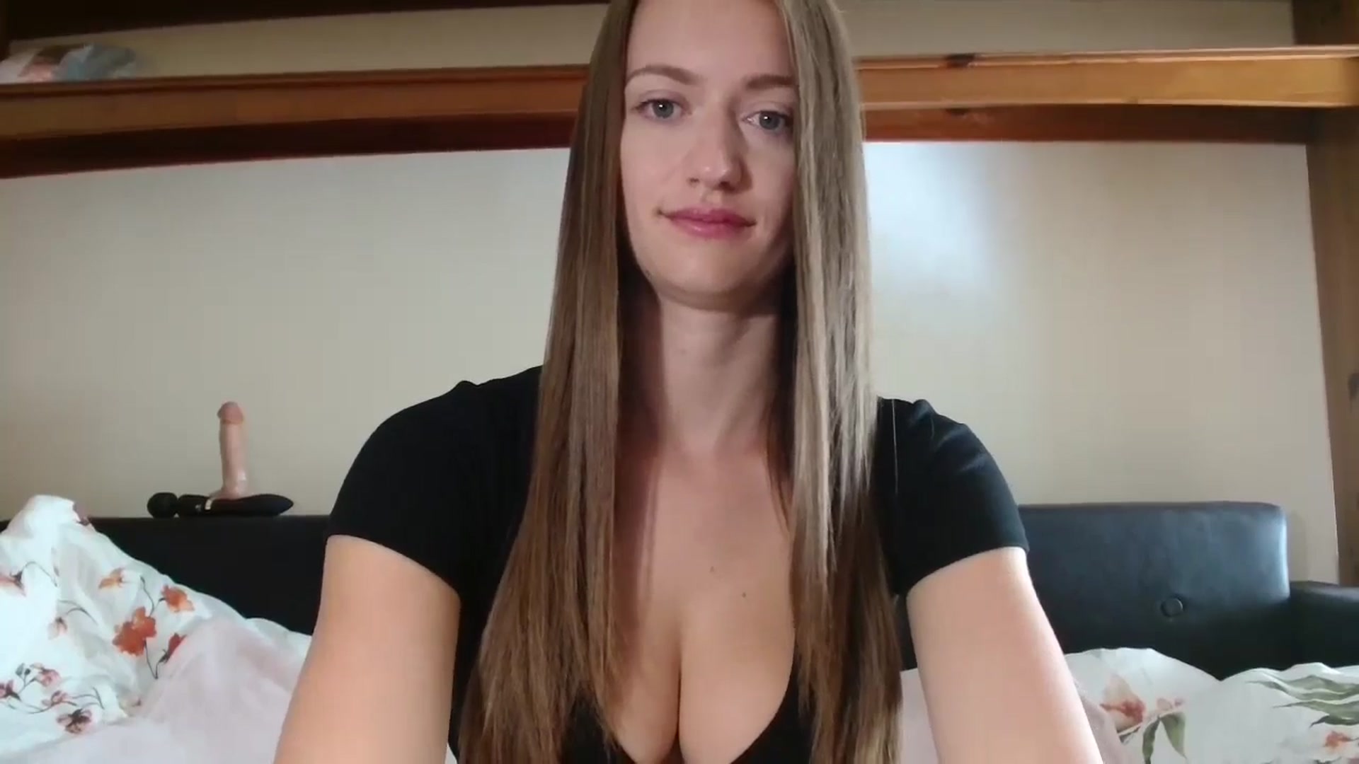 Gallery image thumbnail from Sberrygirl18's myfreecams stream on, 08/09/2024, 07:10 image 15 of 20