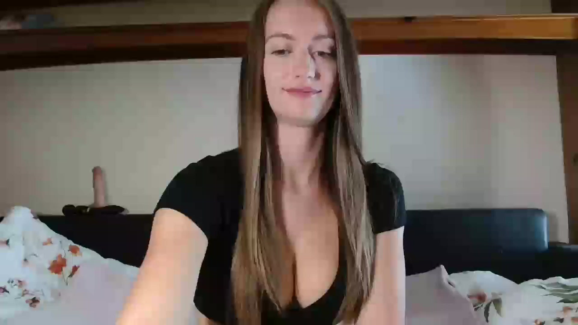 Gallery image thumbnail from Sberrygirl18's myfreecams stream on, 08/09/2024, 07:24 image 6 of 20