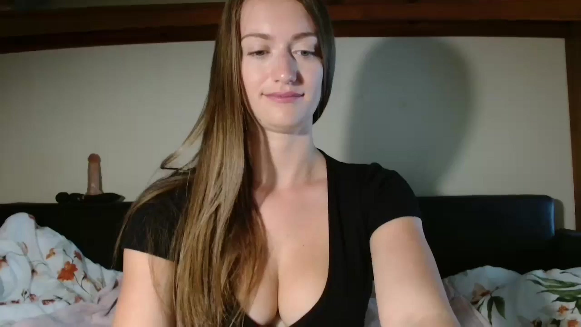 Gallery image thumbnail from Sberrygirl18's myfreecams stream on, 08/09/2024, 10:20 image 19 of 20