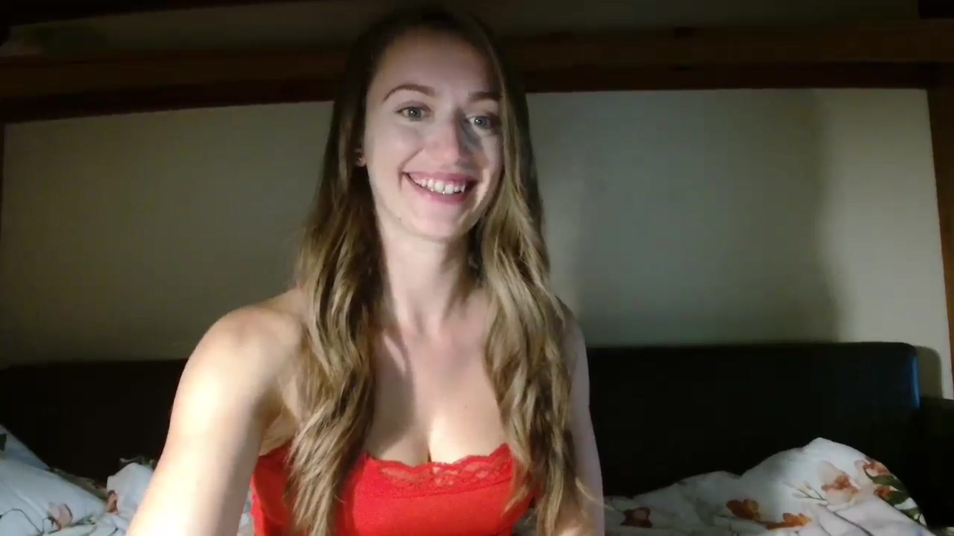 Gallery image thumbnail from Sberrygirl18's myfreecams stream on, 09/01/2024, 16:56 image 12 of 20