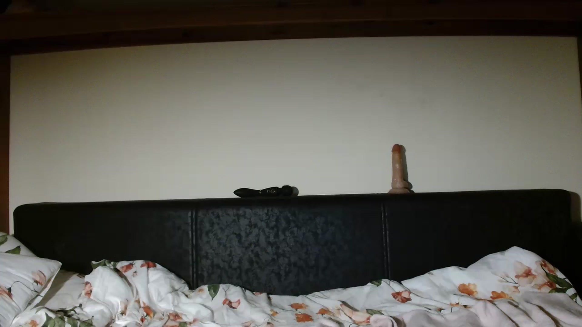 Gallery image thumbnail from Sberrygirl18's myfreecams stream on, 09/01/2024, 19:31 image 6 of 20