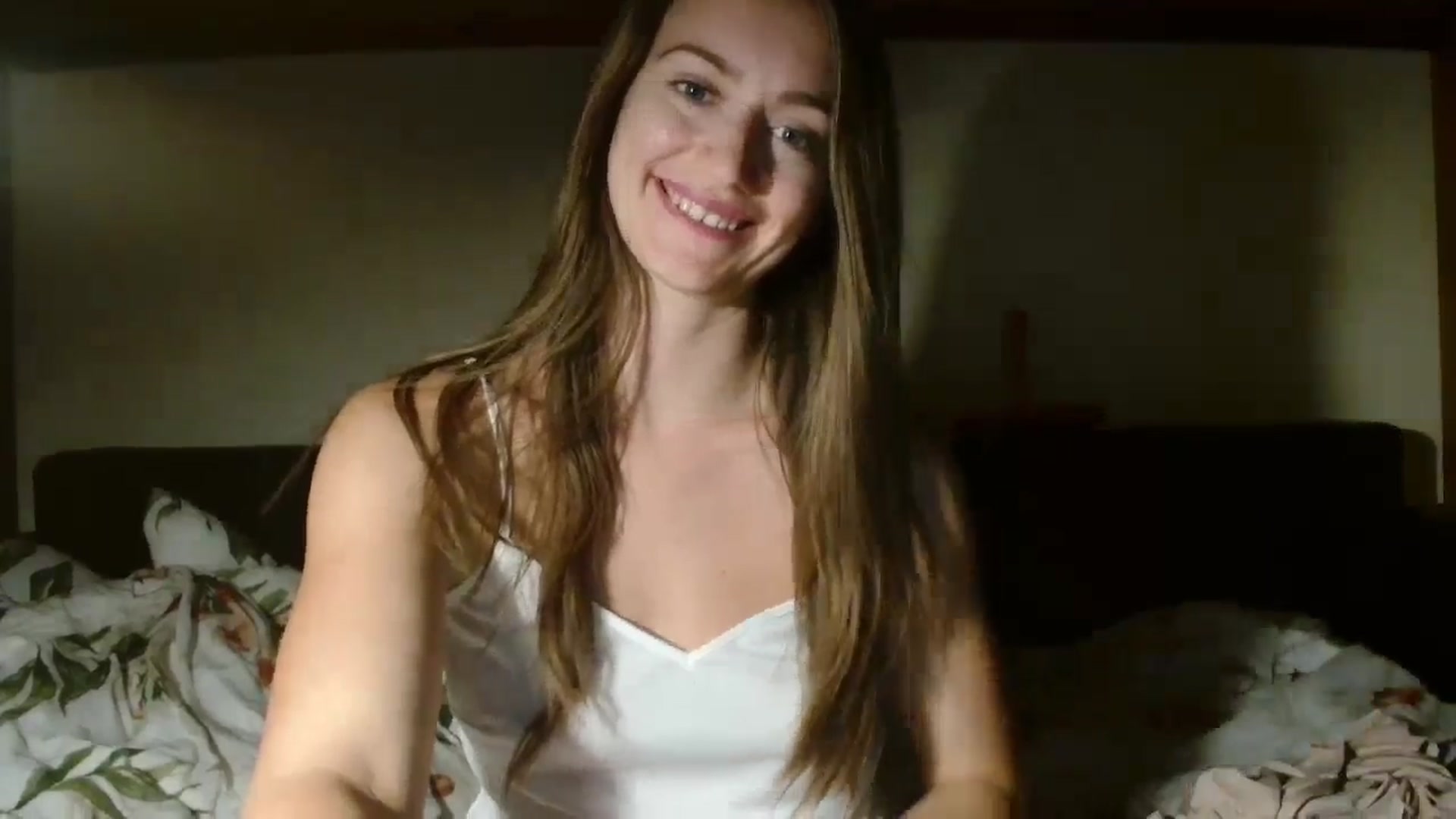 Gallery image thumbnail from Sberrygirl18's myfreecams stream on, 09/06/2024, 19:37 image 19 of 20