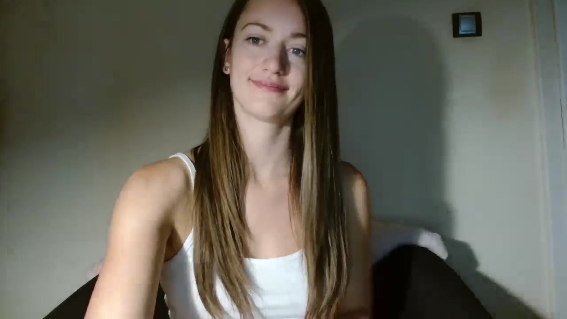 Gallery image thumbnail from Sberrygirl18's myfreecams stream on, 09/14/2024, 07:24 image 14 of 20
