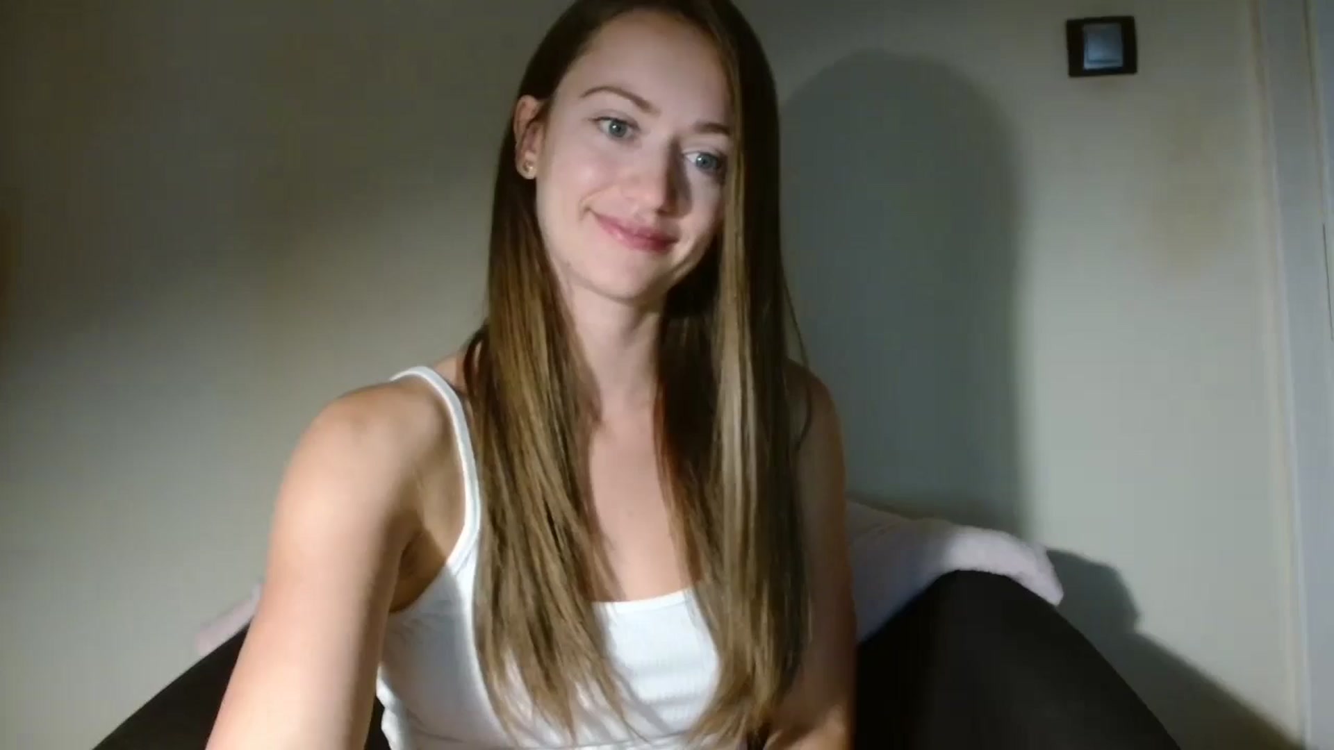 Gallery image thumbnail from Sberrygirl18's myfreecams stream on, 09/14/2024, 07:24 image 1 of 20