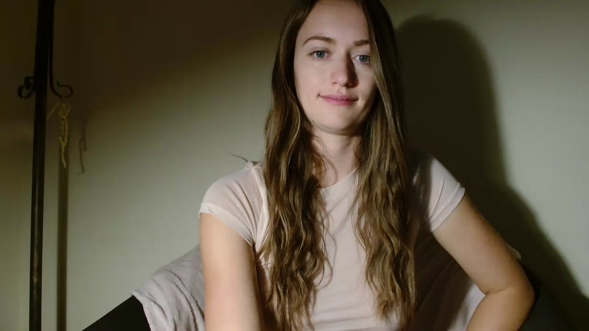 Gallery image thumbnail from Sberrygirl18's myfreecams stream on, 10/04/2024, 15:55 image 9 of 20